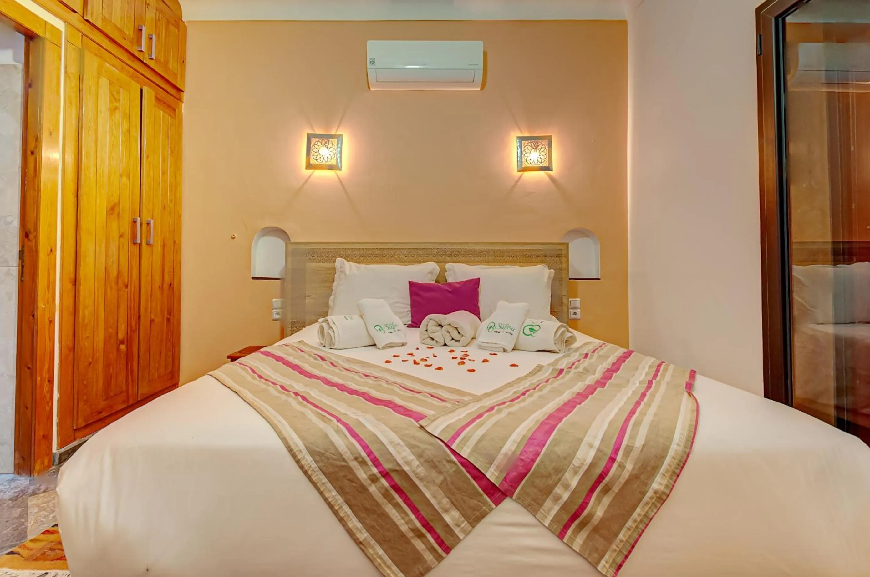 Photo of the whole room, Bed in Ferme Sidi Safou & Spa