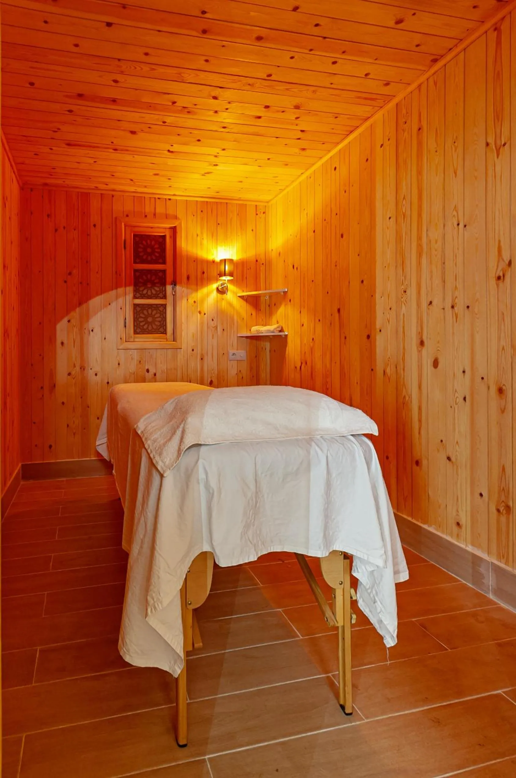 Massage, Bed in Ferme Sidi Safou & Spa