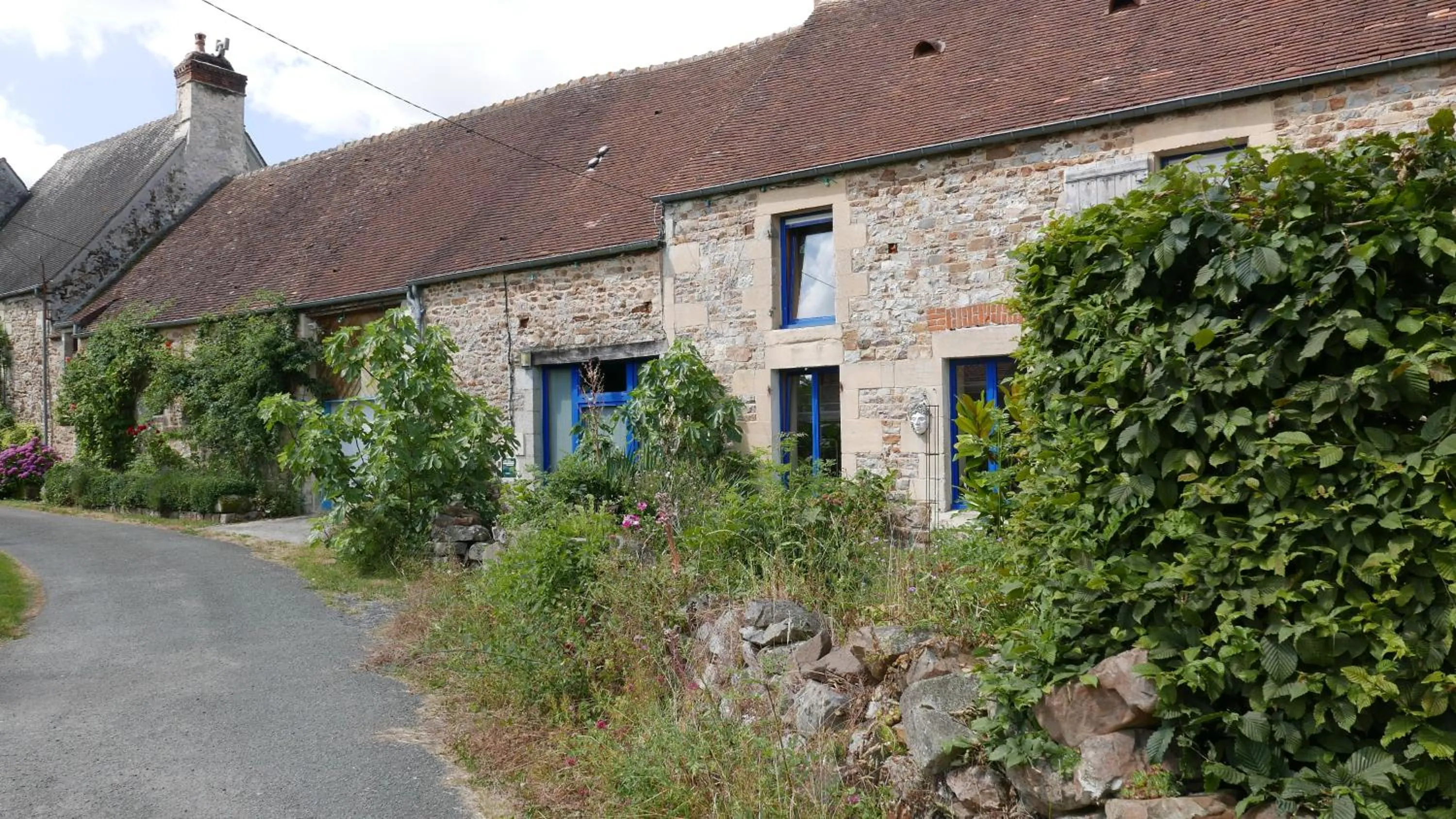 Facade/entrance in Les Insolites de Coco
