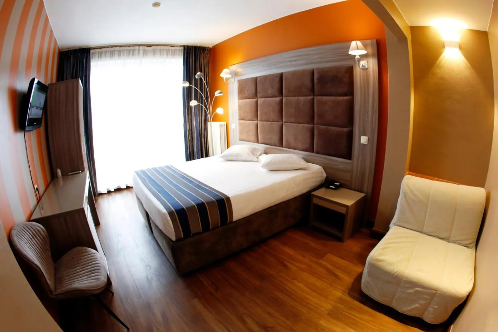 Bed in Hotel Midi-Zuid