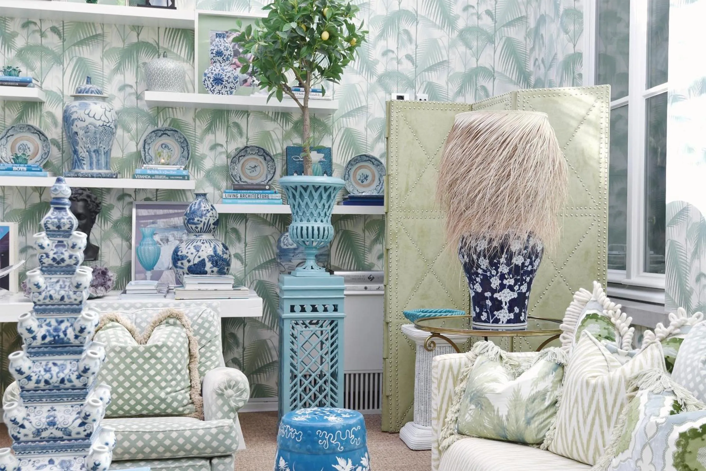 sunbed in Hotel Van Cleef