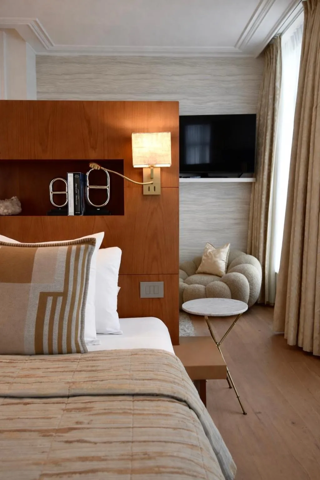 Bedroom, Bed in Hotel Van Cleef