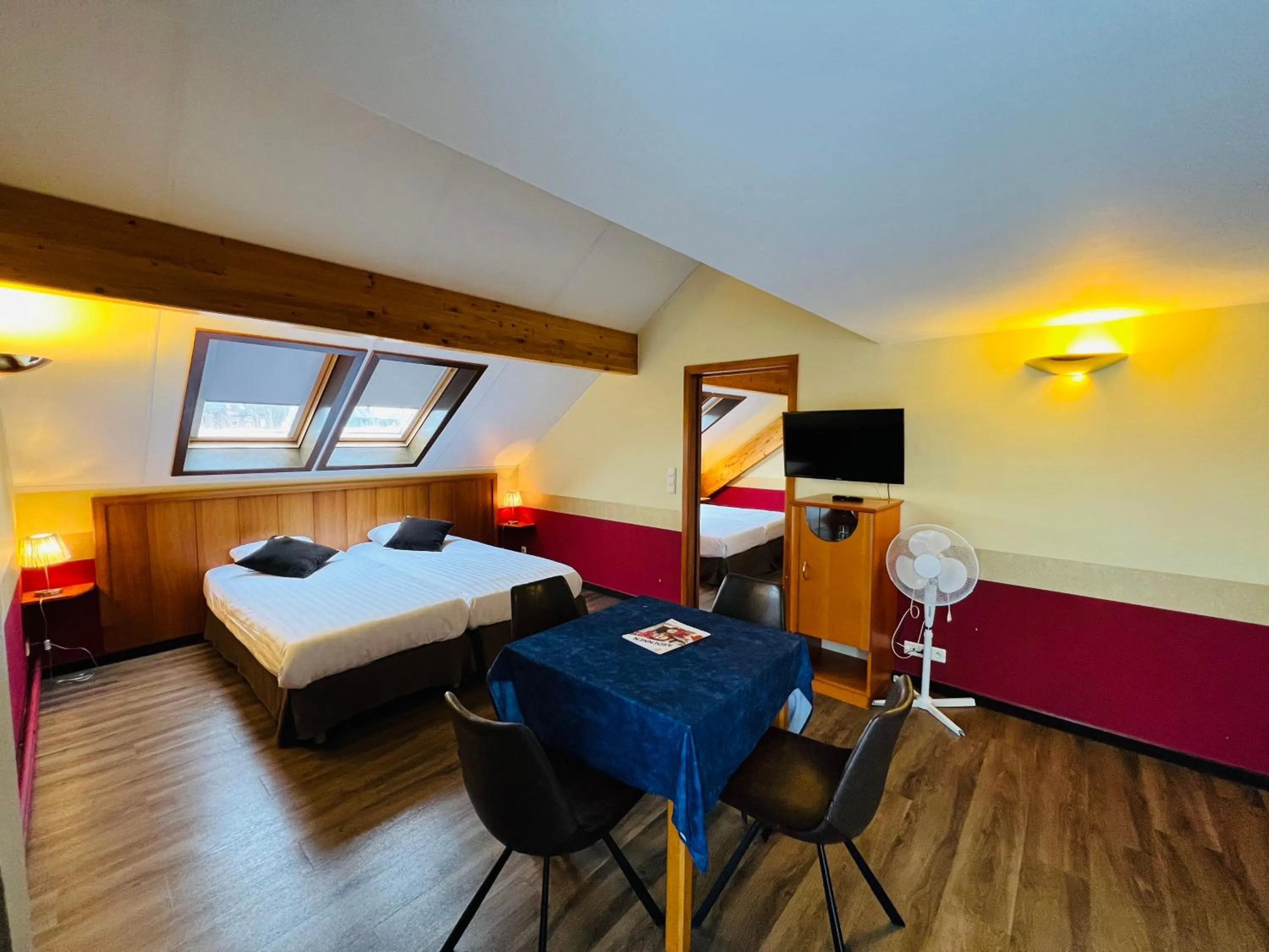 Bedroom, Bed in Hotel Melba