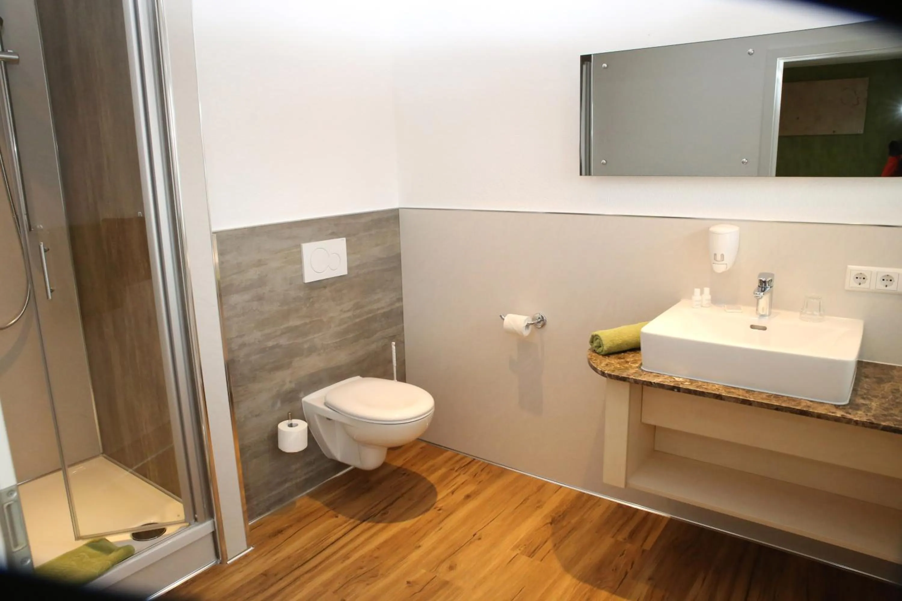 Bathroom in Goldener Schlüssel mit Gästehaus Sina