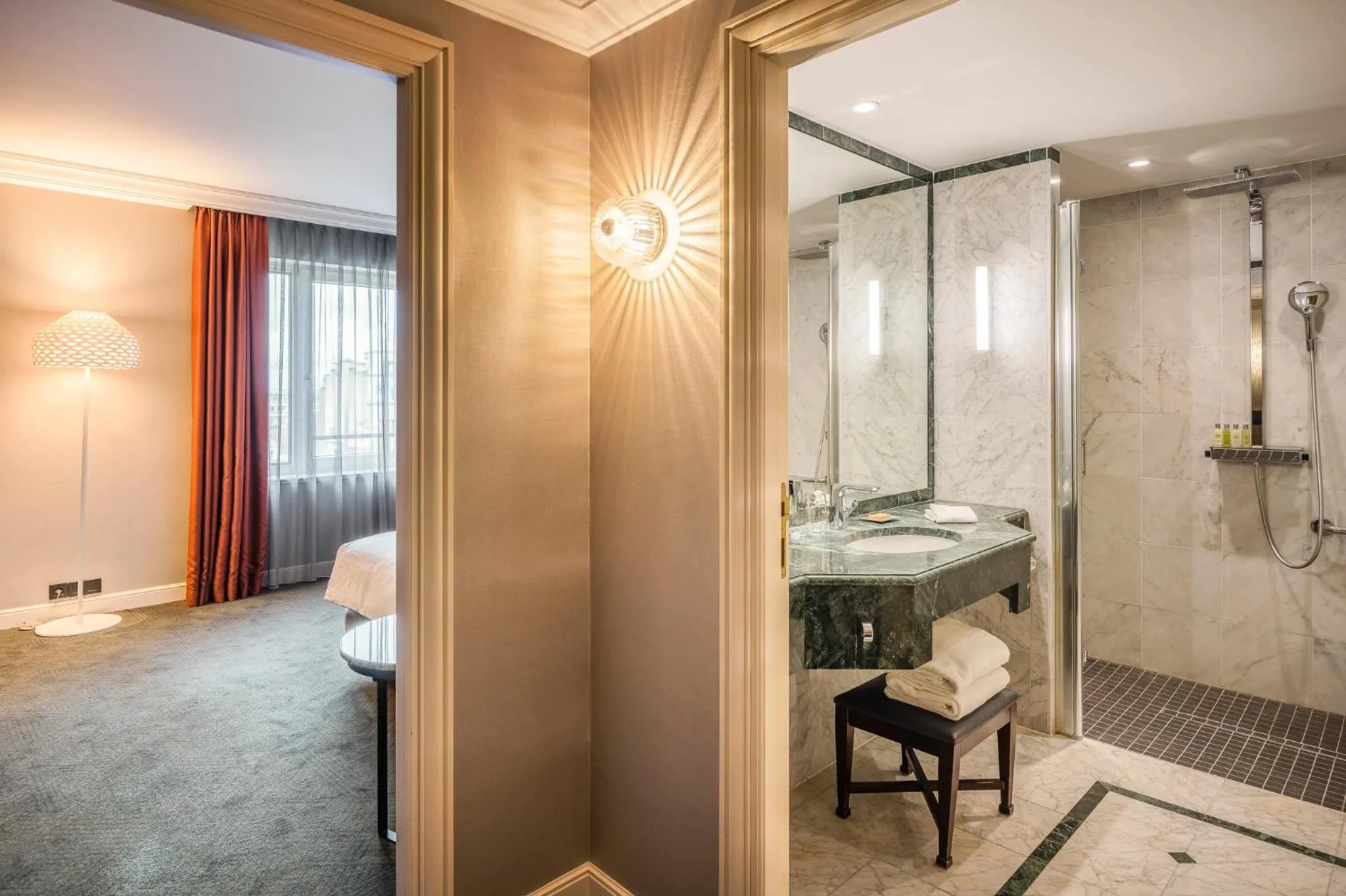 Bathroom in Hilton Brussels Grand Place