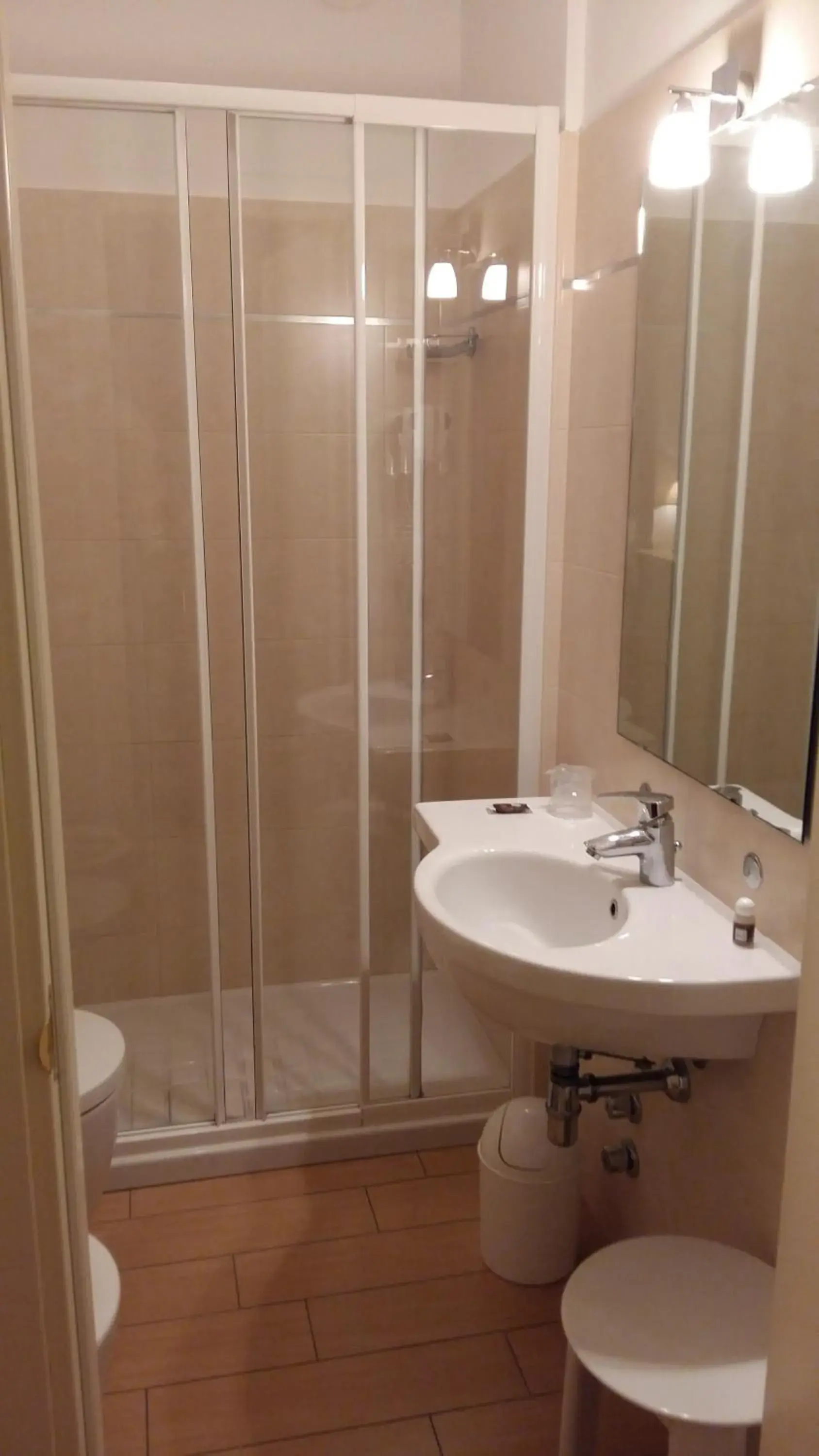 Single Room - single occupancy in Hotel Cavour Single Room - single occupancy in Hotel Cavour