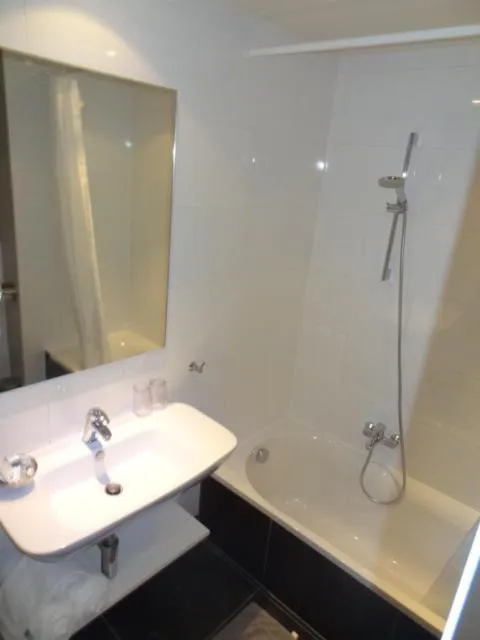 Bathroom in Hotel Kasteelhof 'T Hooghe