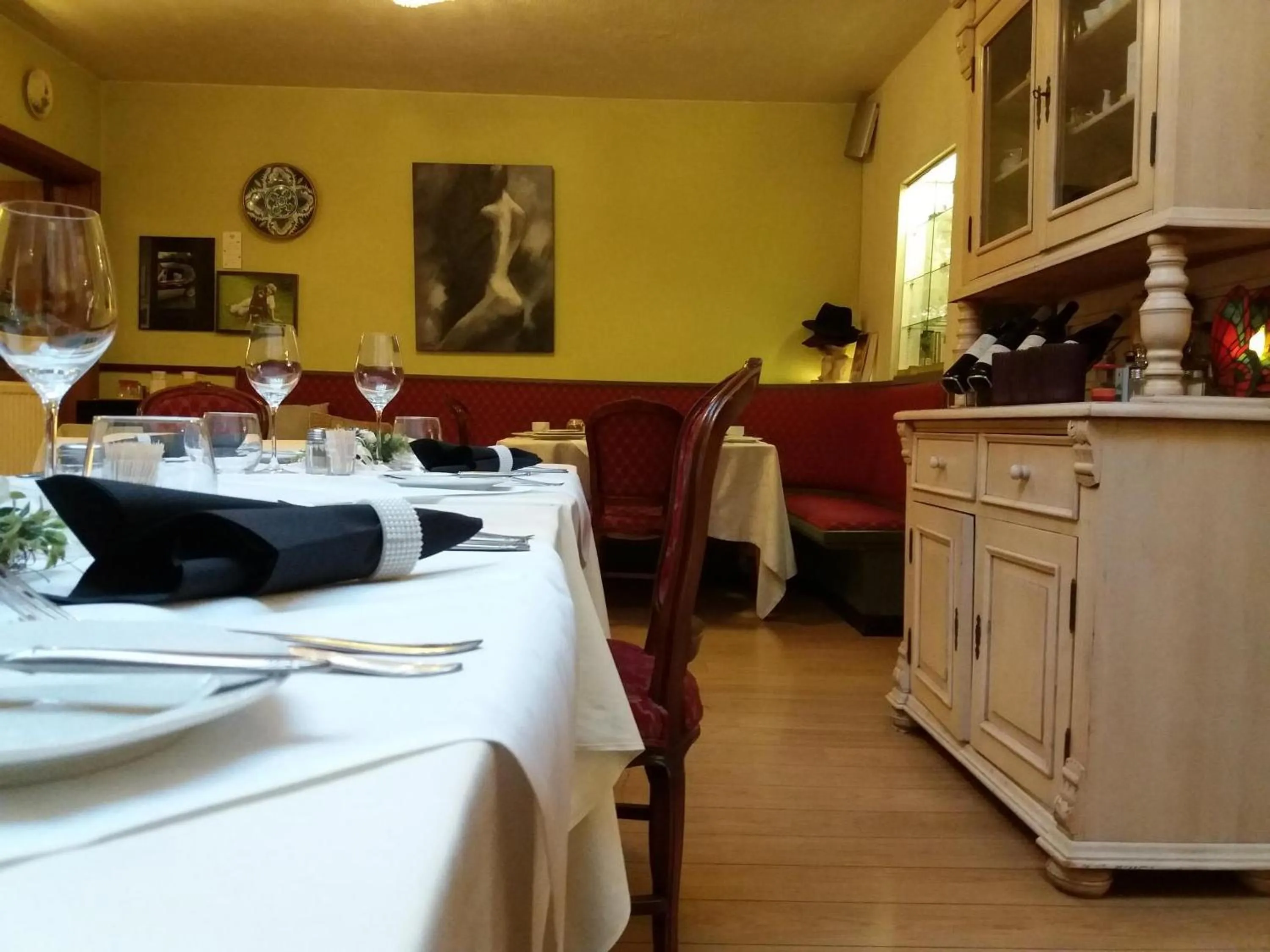 Restaurant/places to eat in Hotel 'T Hert