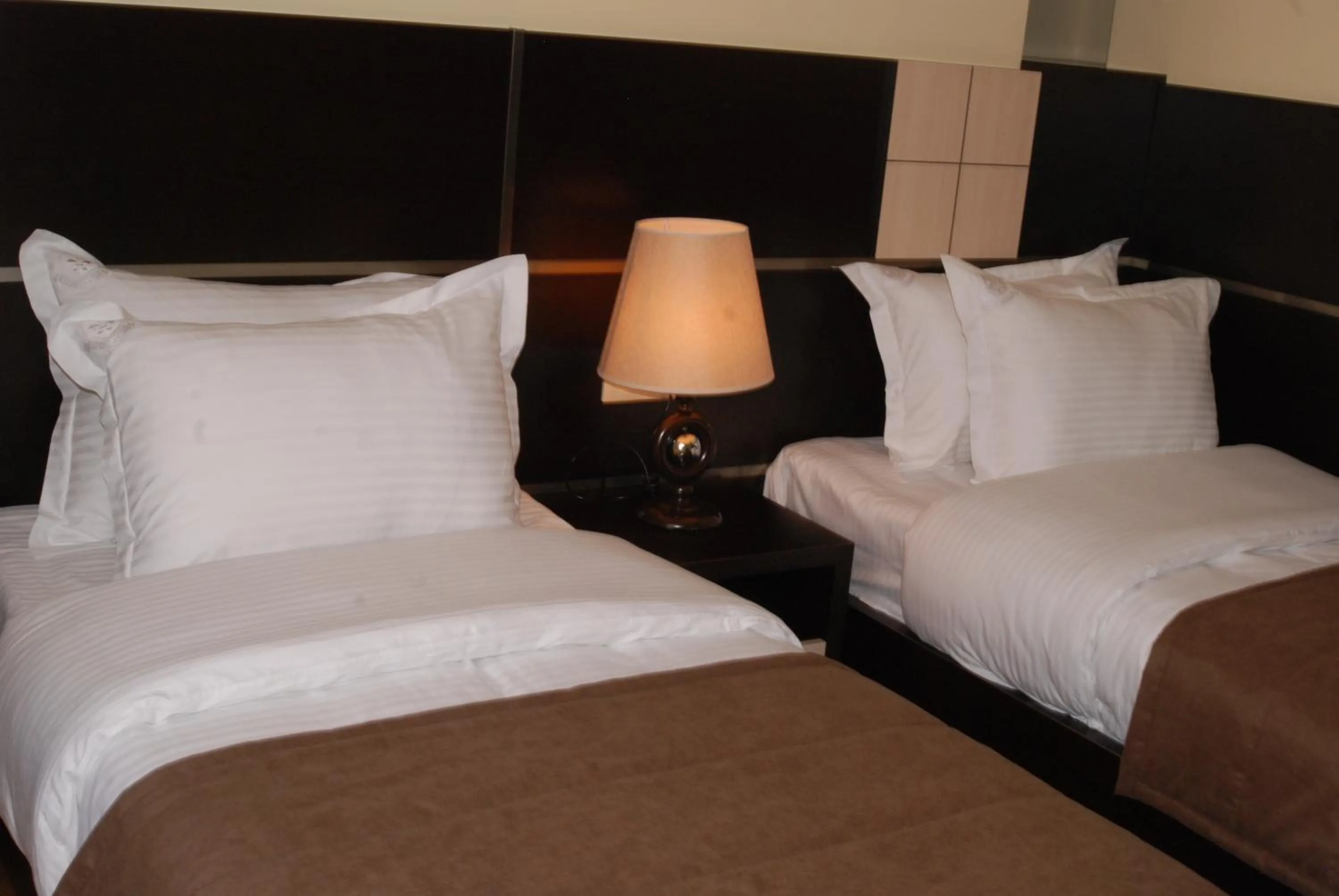 Bedroom, Bed in Hotel Lilia Yerevan