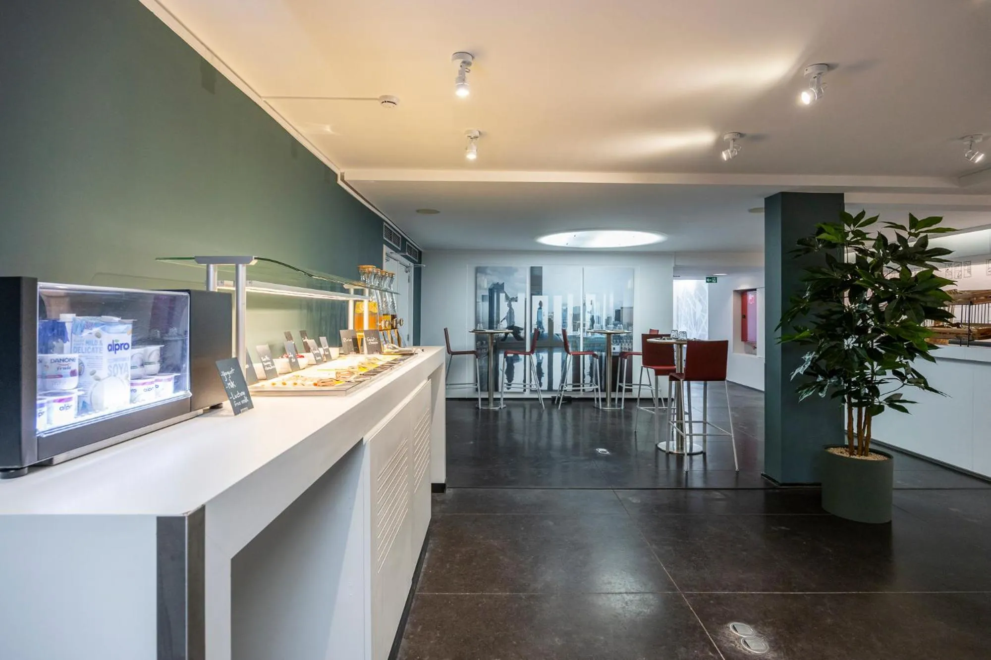 Breakfast in Hotel Louise