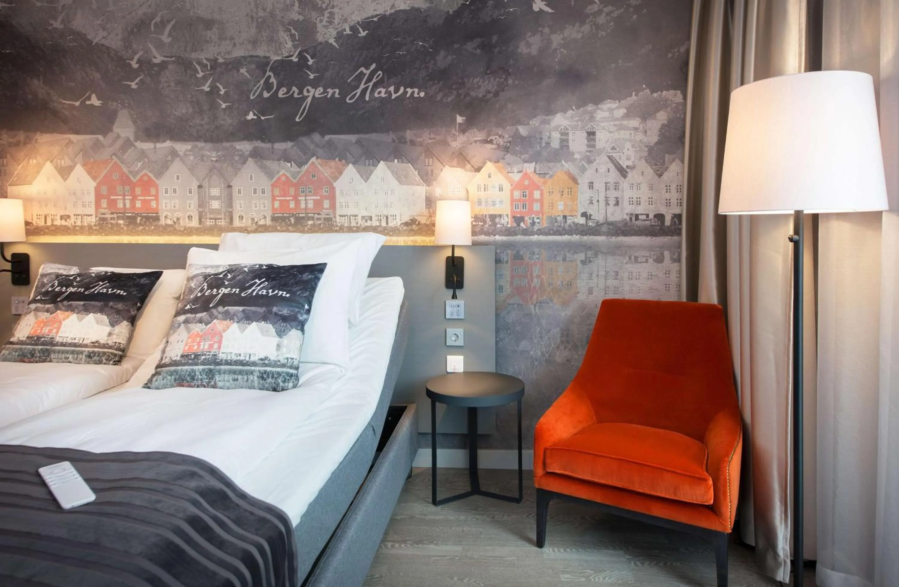 Bedroom, Bed in Scandic Flesland Airport