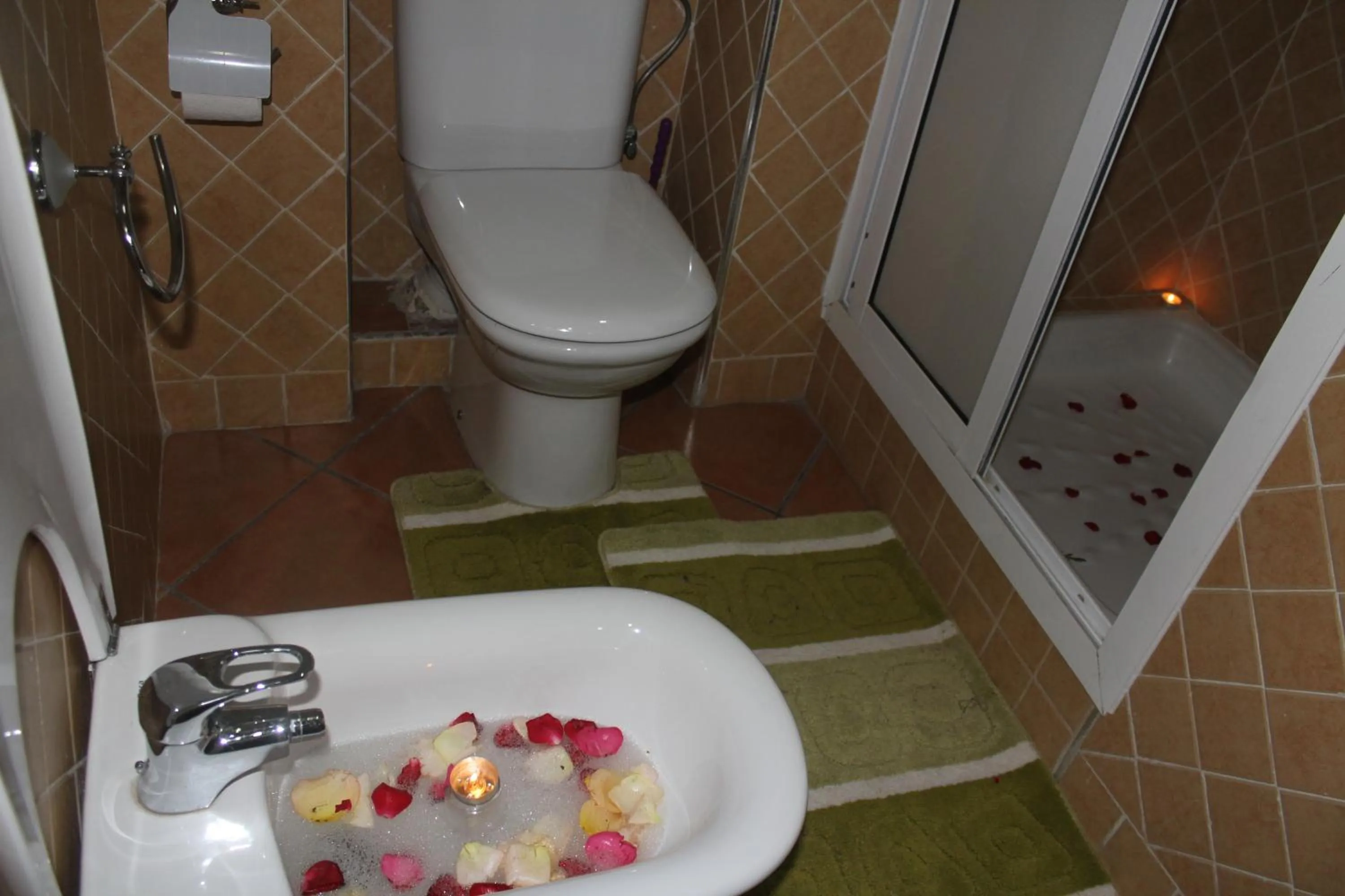 Shower in Rooms Palace Appart-Hôtel