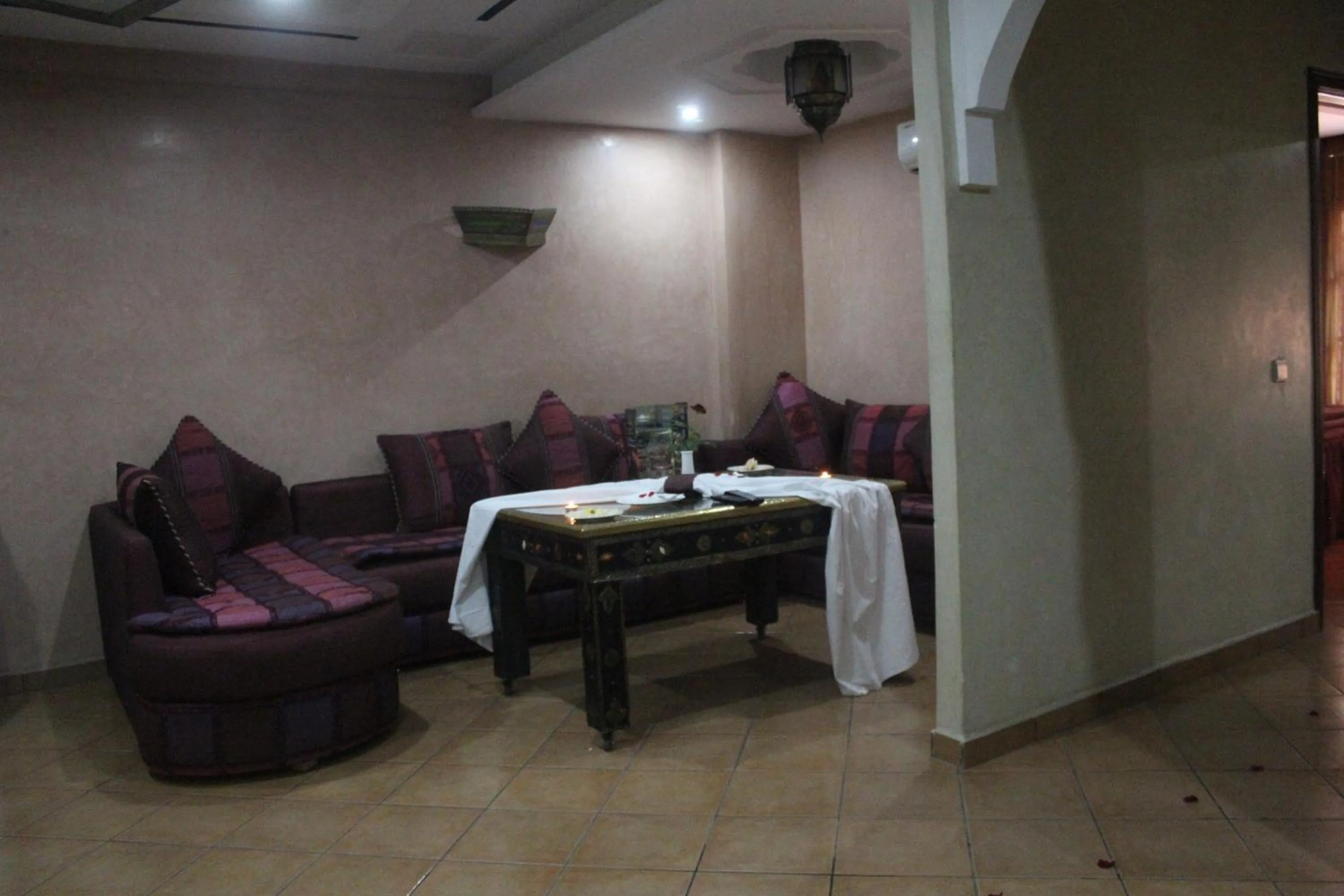 Living room in Rooms Palace Appart-Hôtel