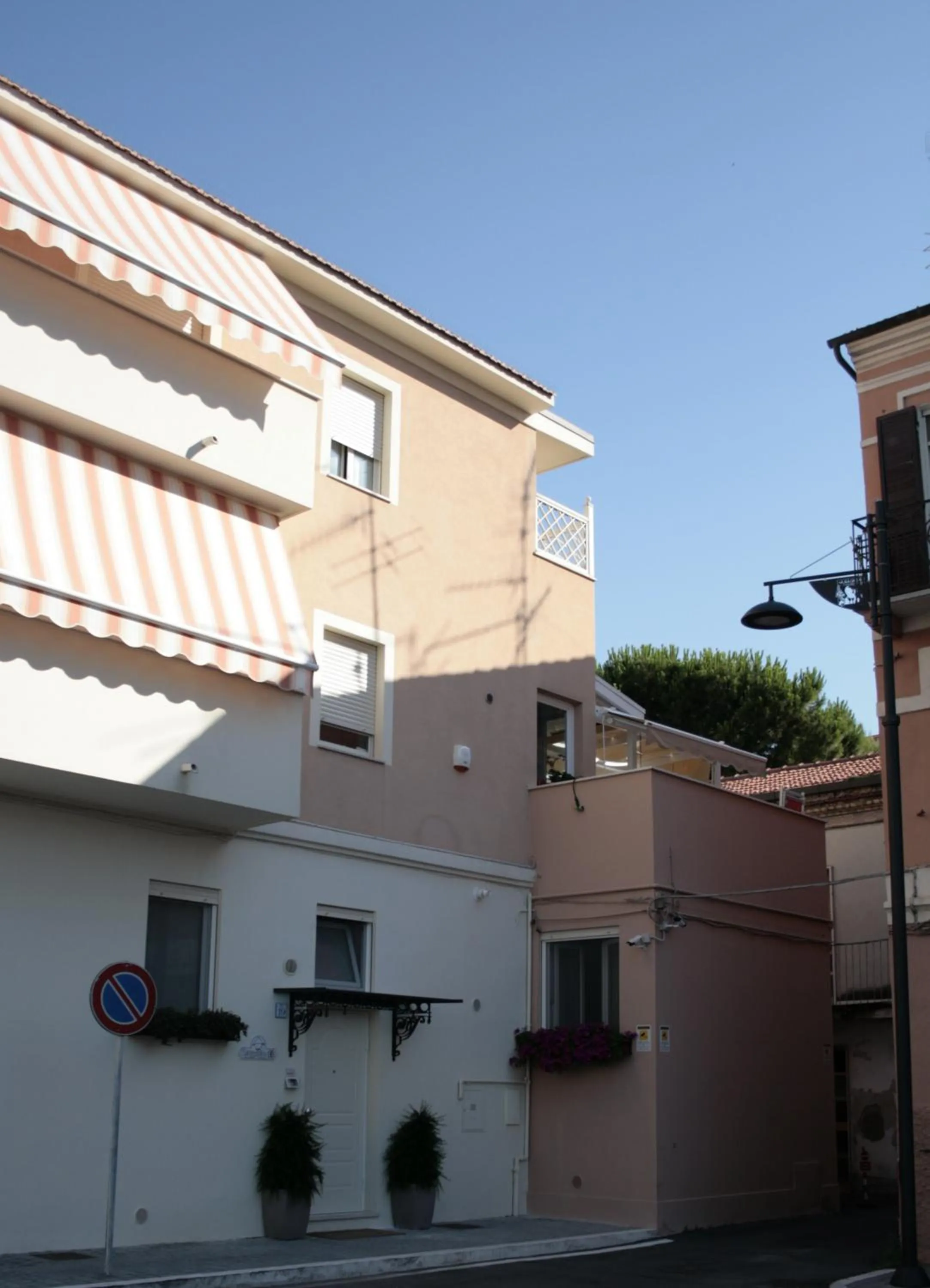 Facade/entrance in Serendipity B&B Pescara