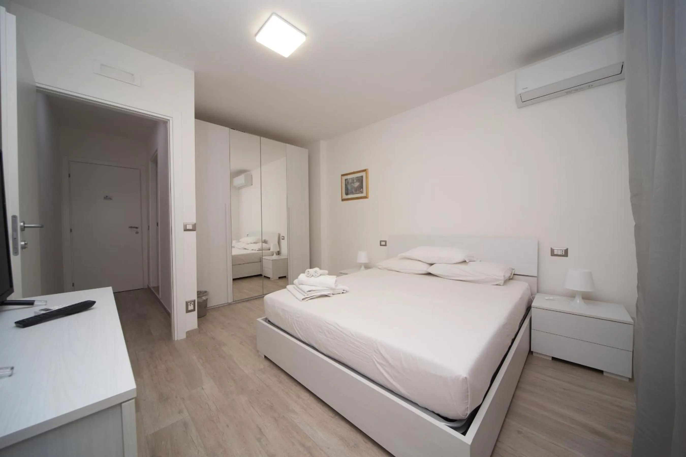 Photo of the whole room, Bed in B&B il Bacio