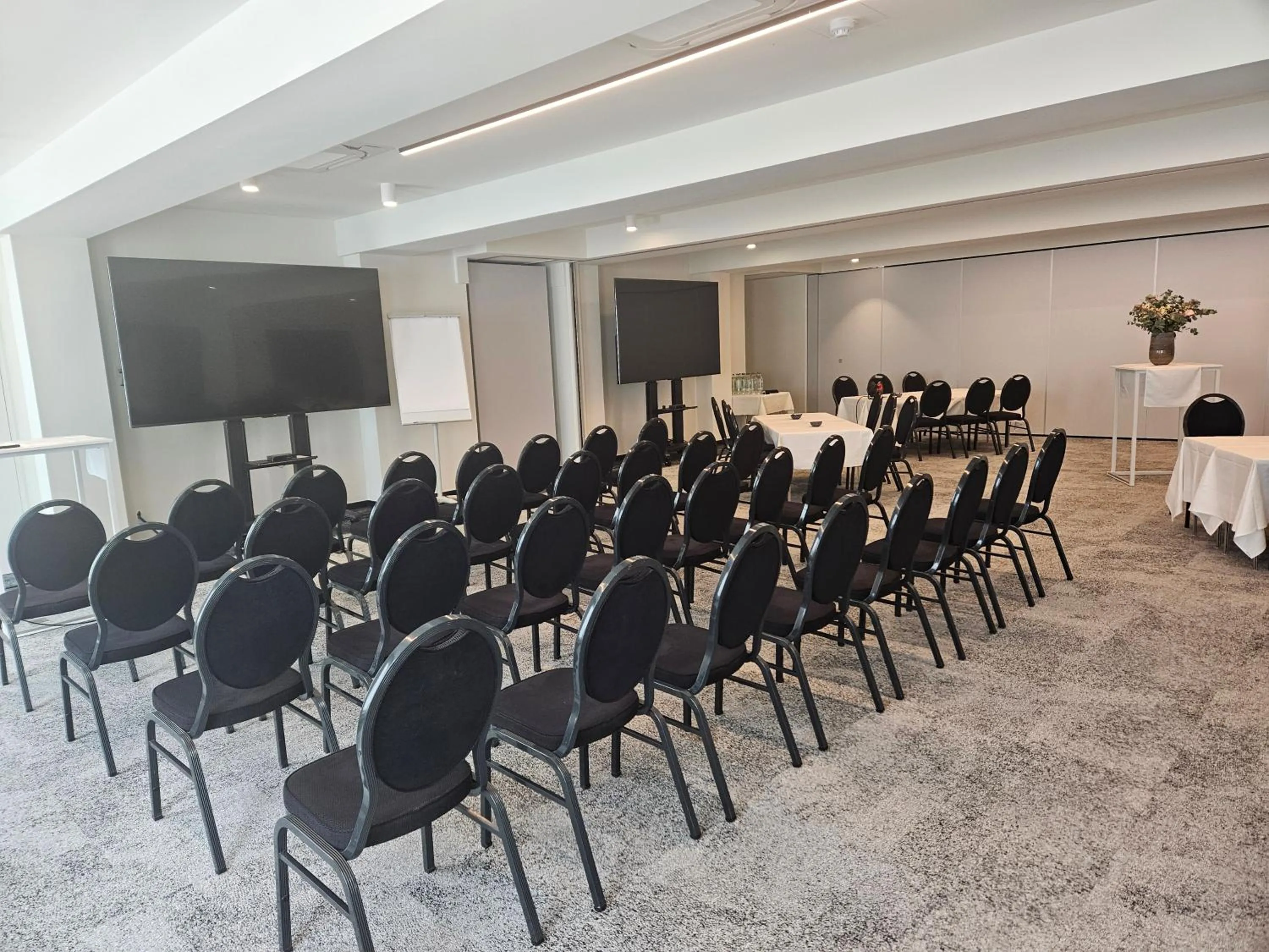 Banquet/Function facilities in Hotel Le Bois De Bruges