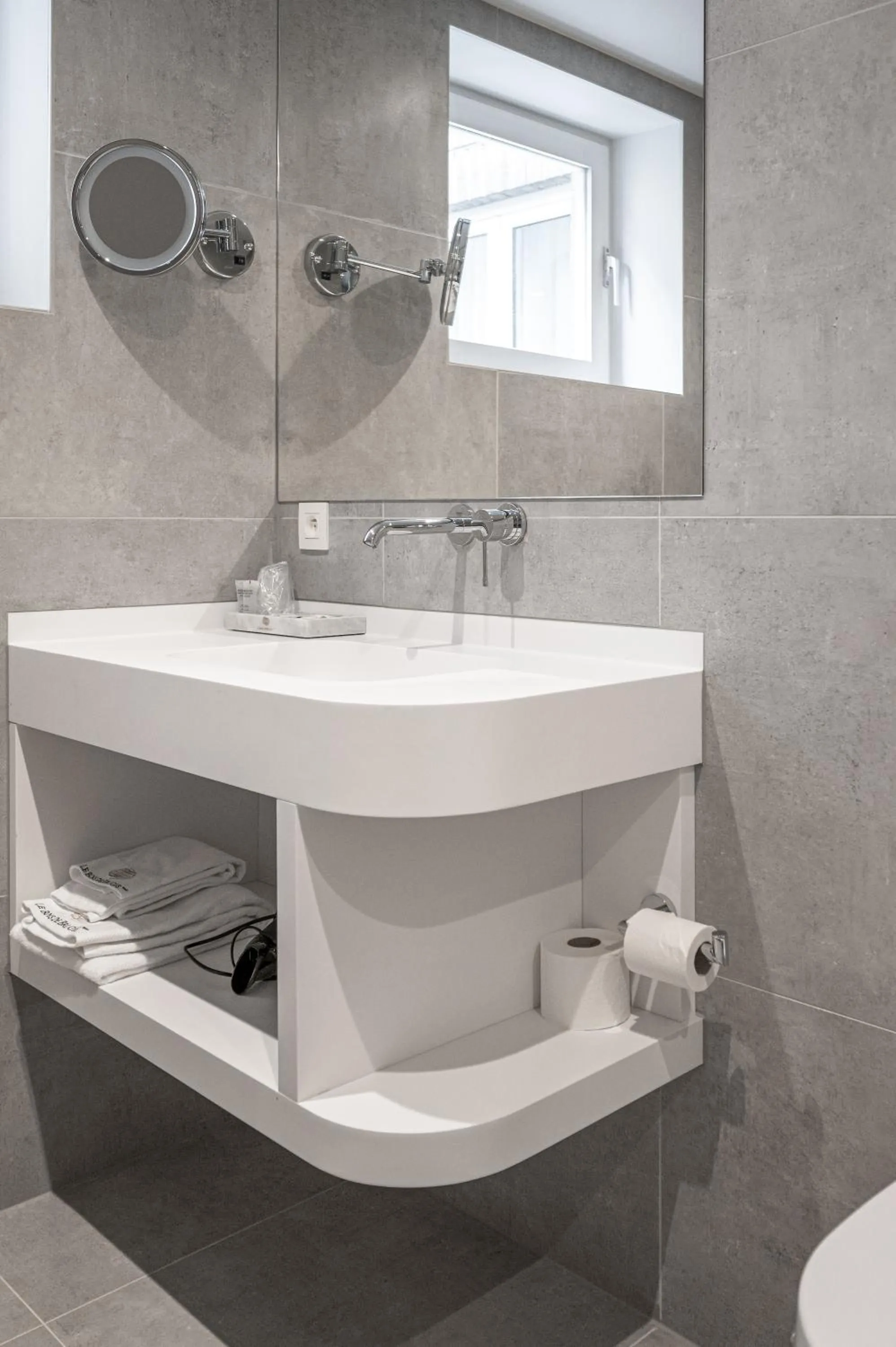 Bathroom in Hotel Le Bois De Bruges