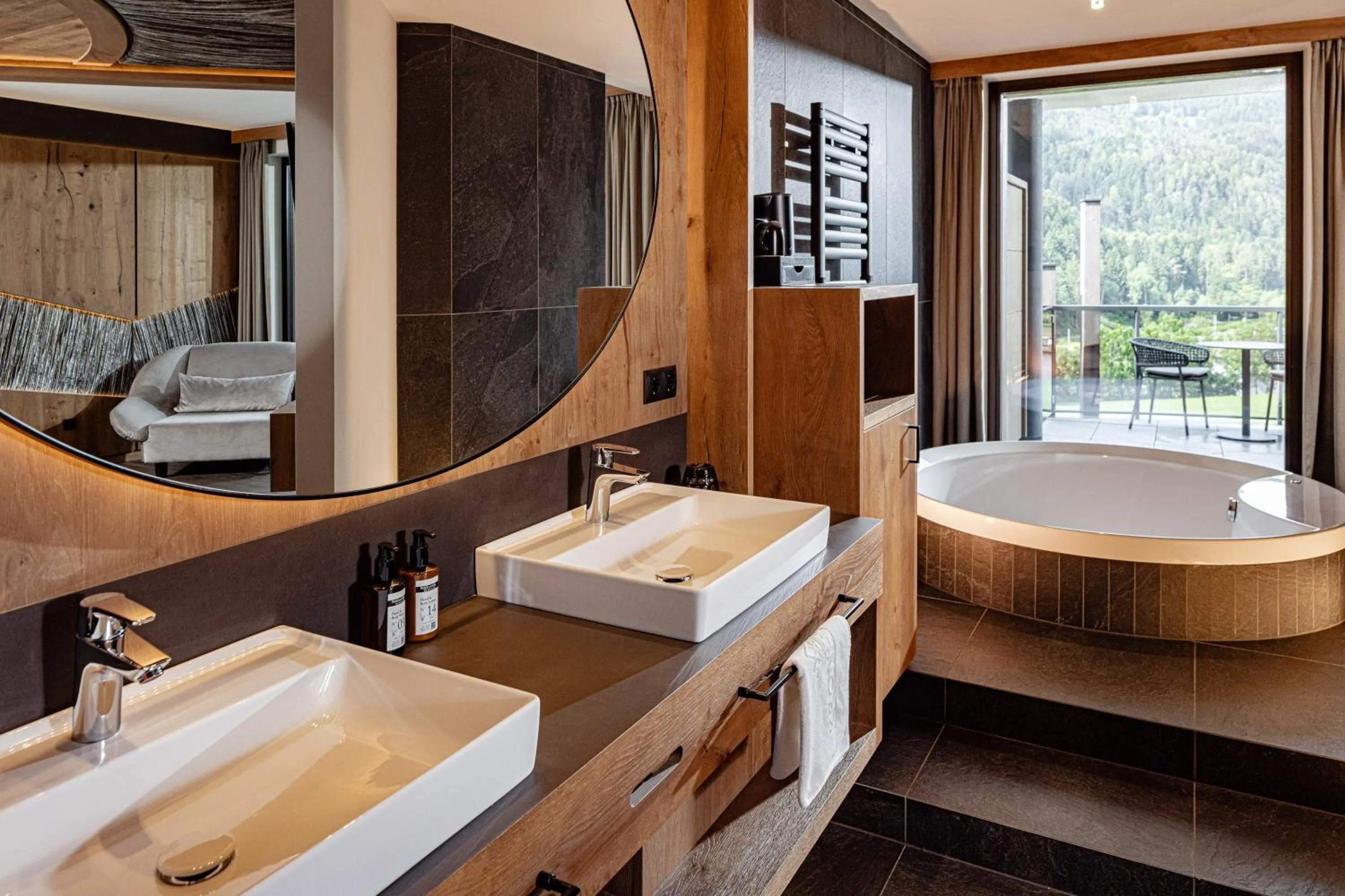 Bathroom in Leitgam Adults Only Hotel