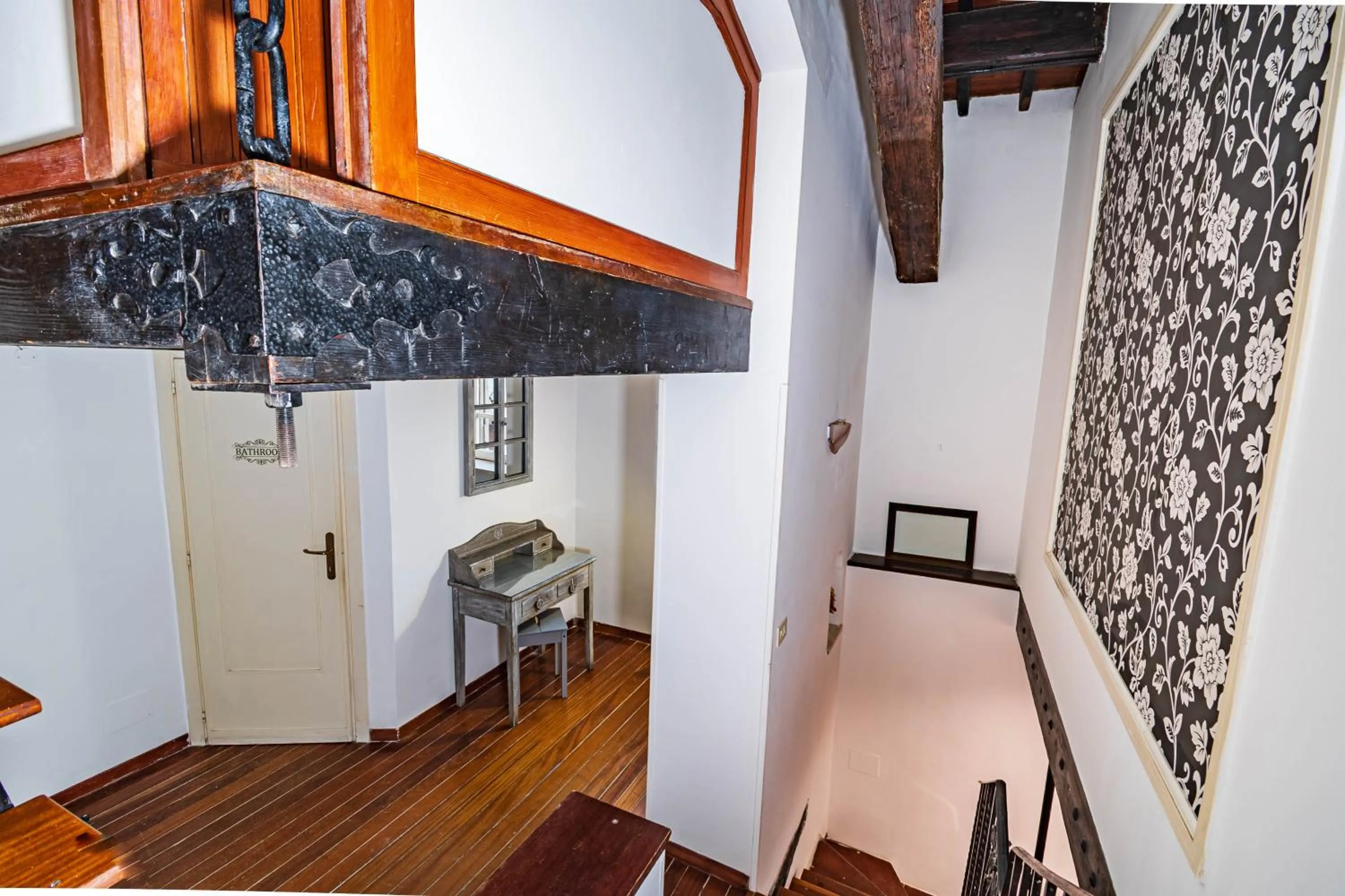 Photo of the whole room, Bed in Casa Trasteverina