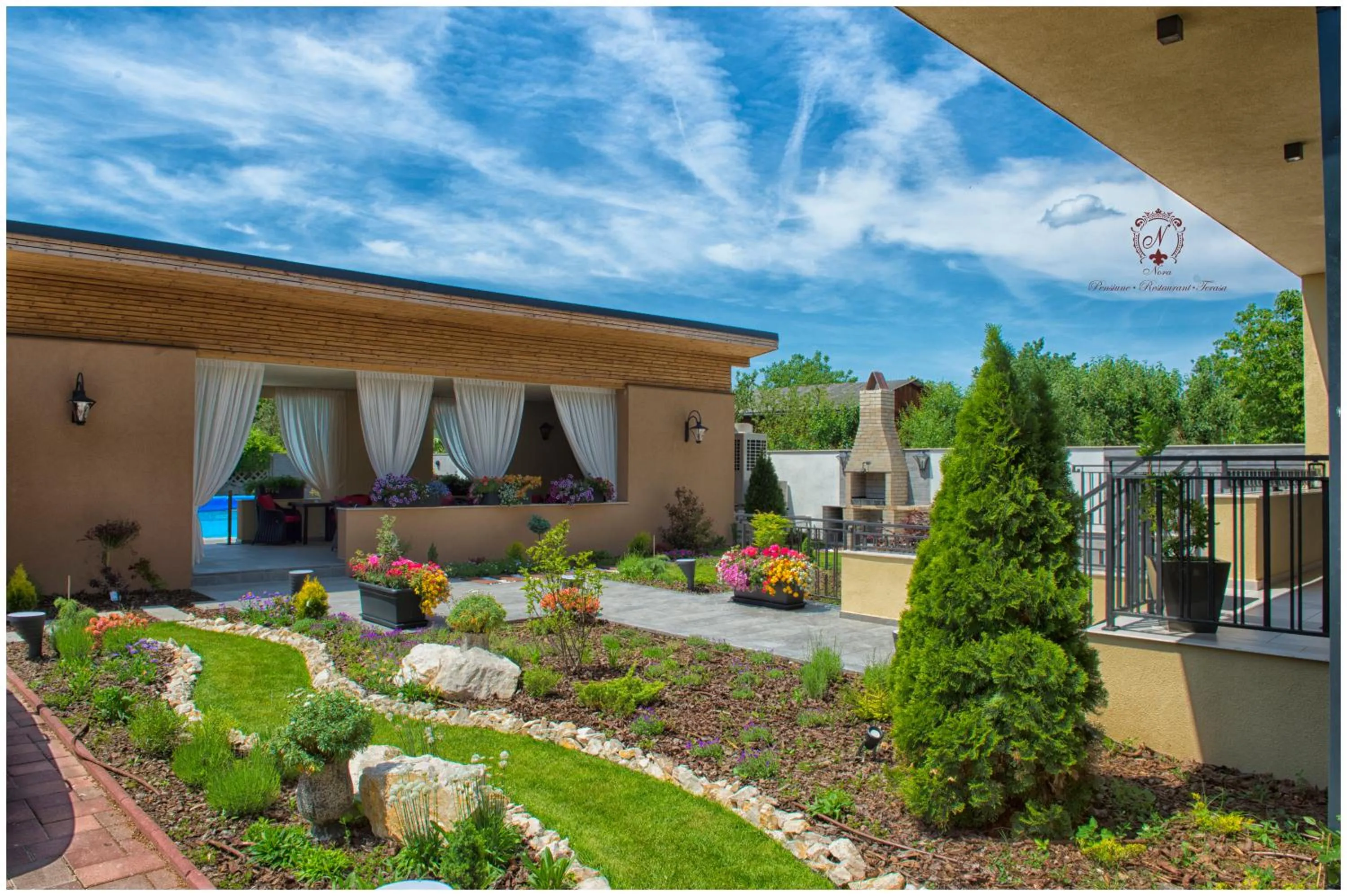 Garden in Nora Prestige