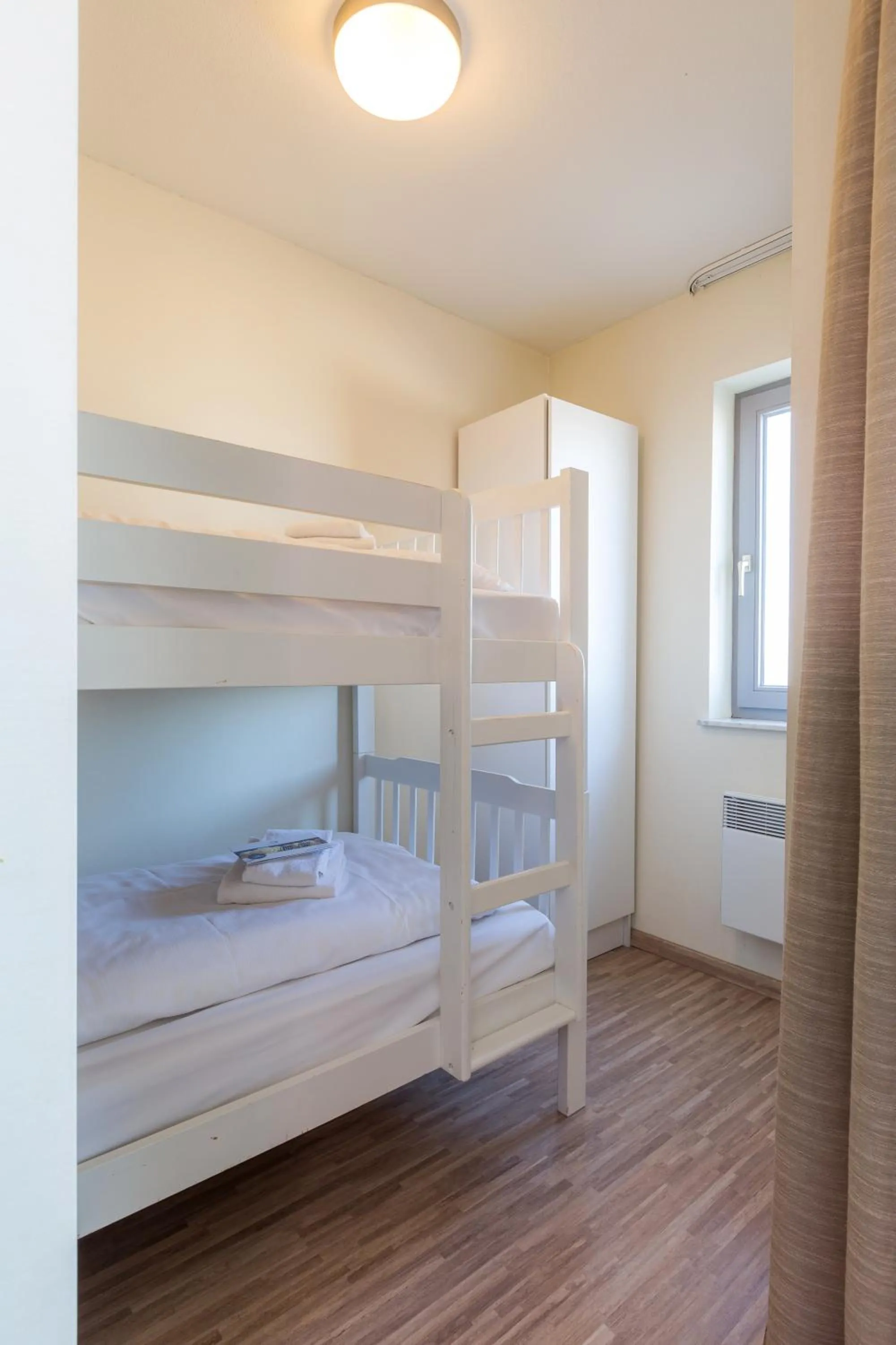 bunk bed, Bed in Seaside Blankenberge