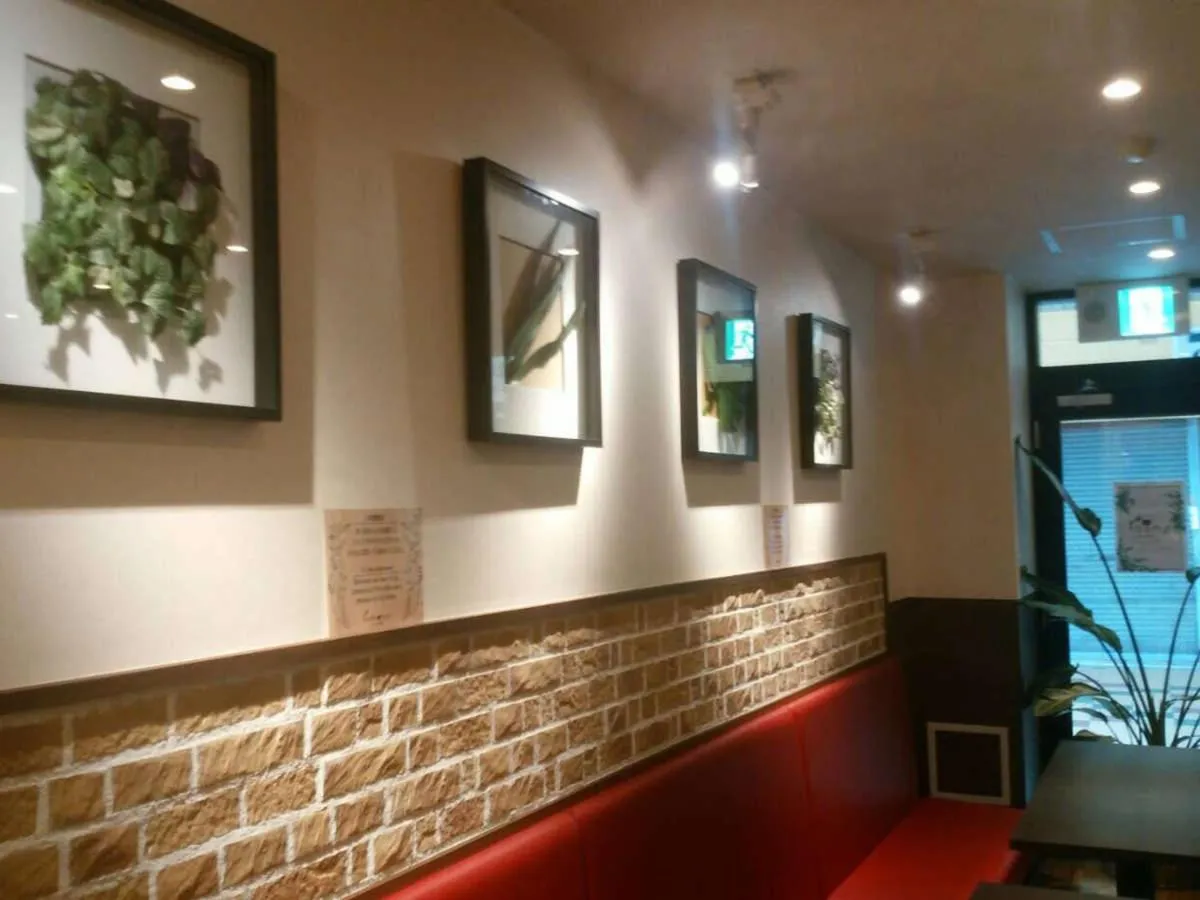 Restaurant/places to eat in Astil Hotel Shinosaka Precious