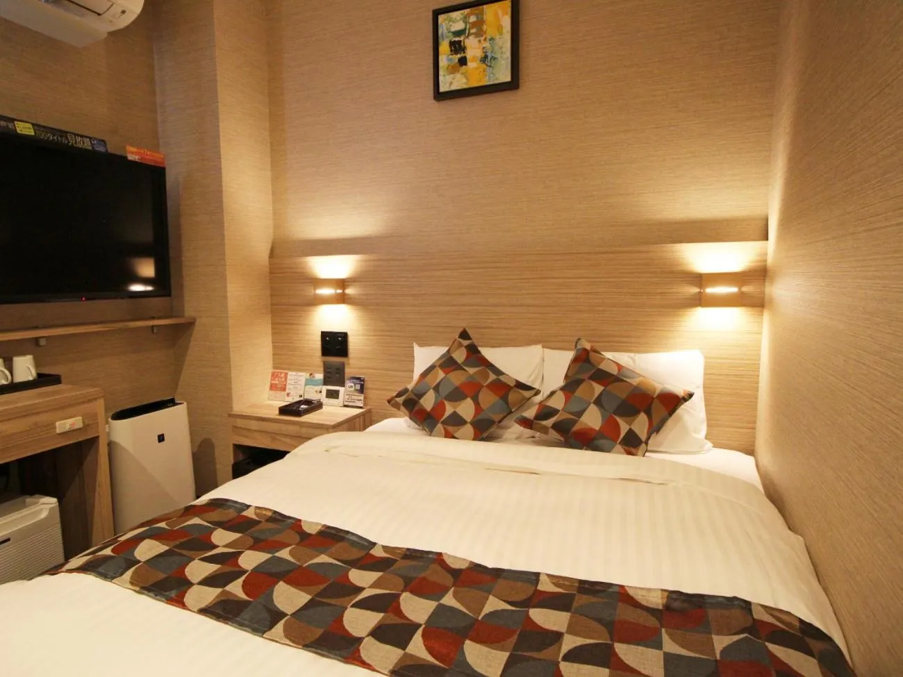 Bed in Astil Hotel Shinosaka Precious