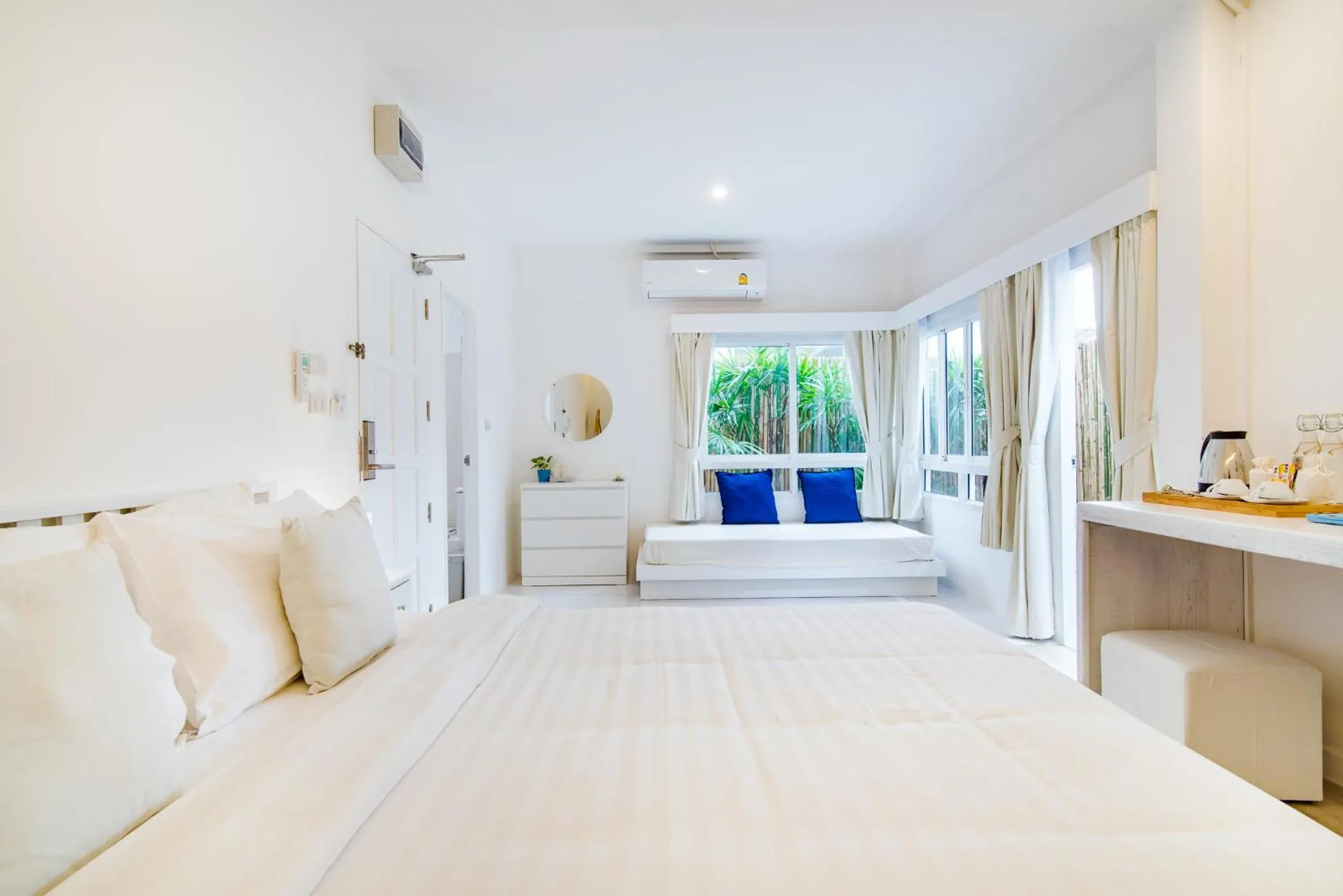 Bedroom, Bed in Baan KangMung Hua Hin On The Beach