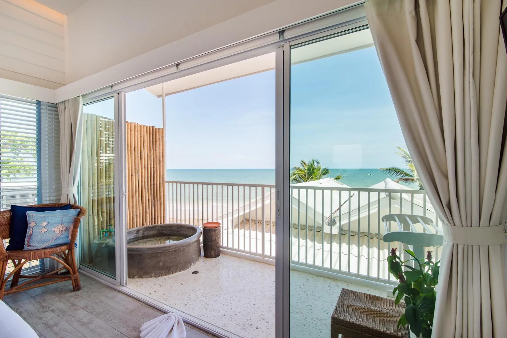 Sea view in Baan KangMung Hua Hin On The Beach