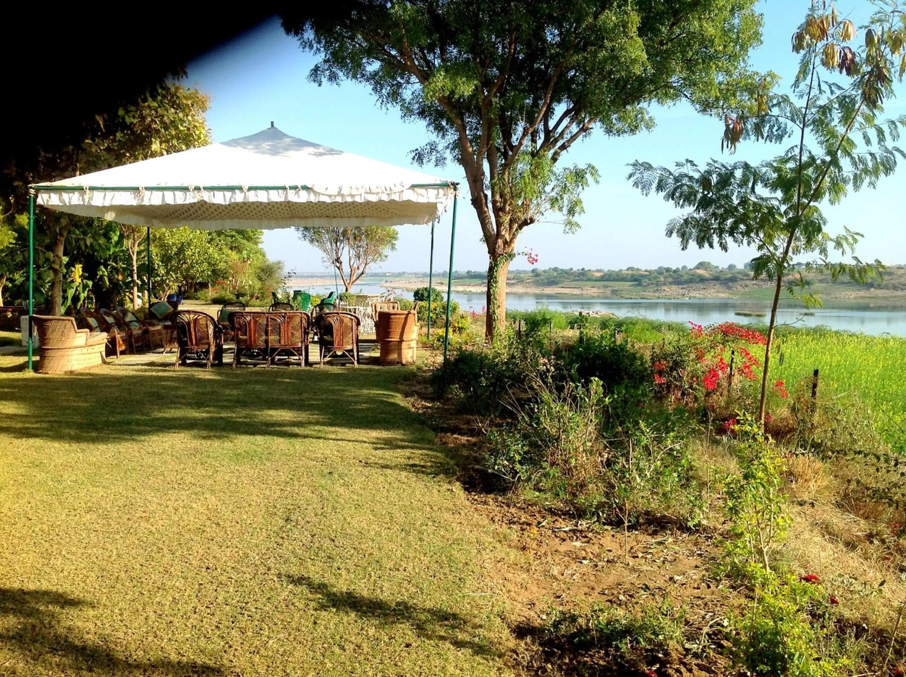 Patio in Bhadrawati - A Riverside Safari Lodge Ranthambore