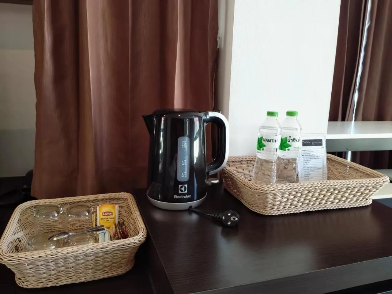 Coffee/tea facilities in Hotel De Nara