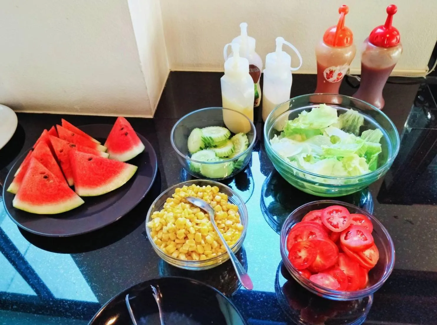Continental breakfast in Hotel De Nara