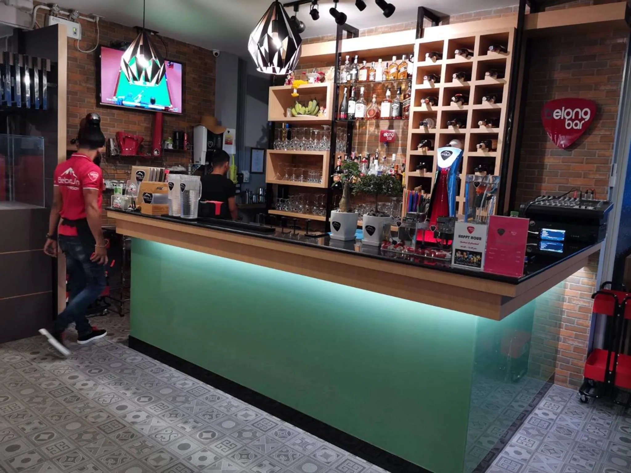 Restaurant/places to eat in Belong Jin The Dam Hotel And Resort