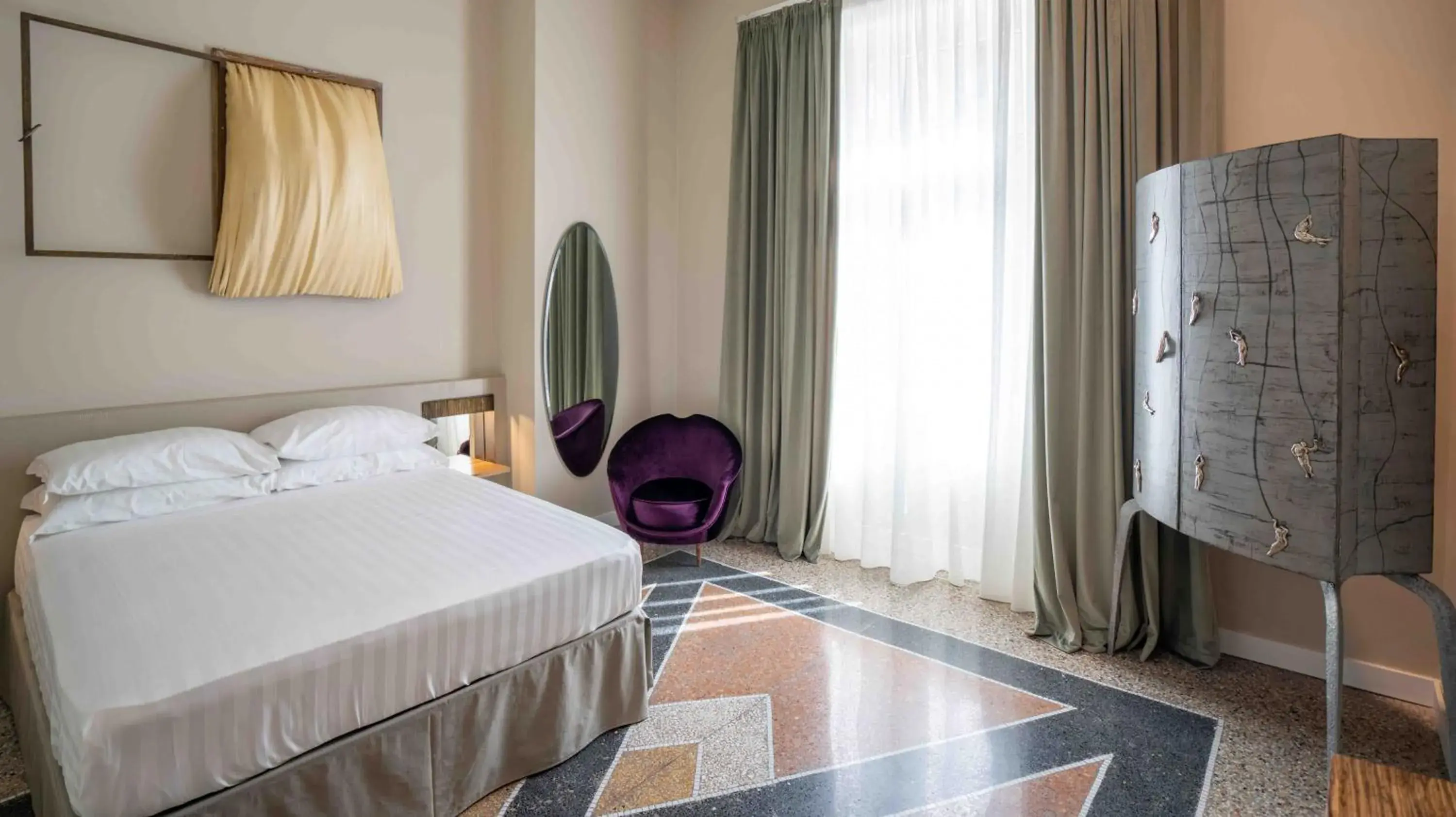 Superior Double Room in Atelier Inès Arts & Suites Superior Double Room in Atelier Inès Arts & Suites