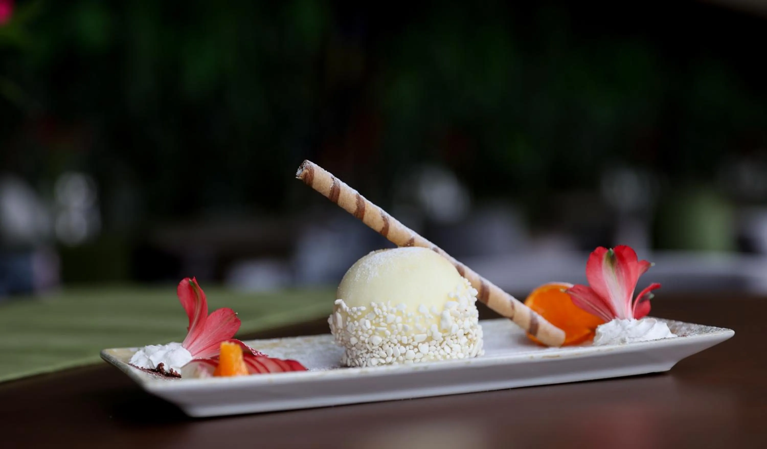 Restaurant/places to eat in Hotel Carmen