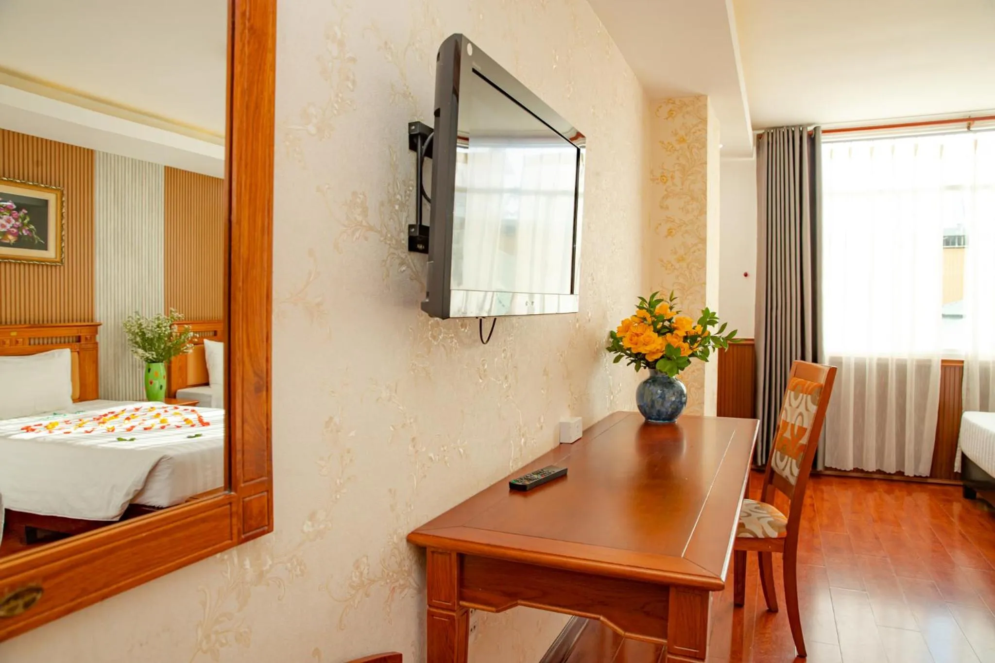 Photo of the whole room, Bed in Tre Xanh Hotel