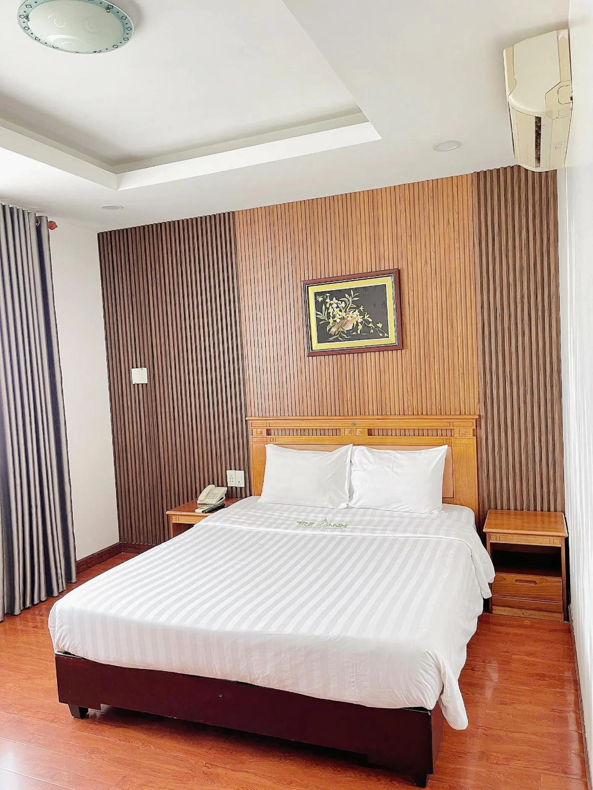 Bed in Tre Xanh Hotel