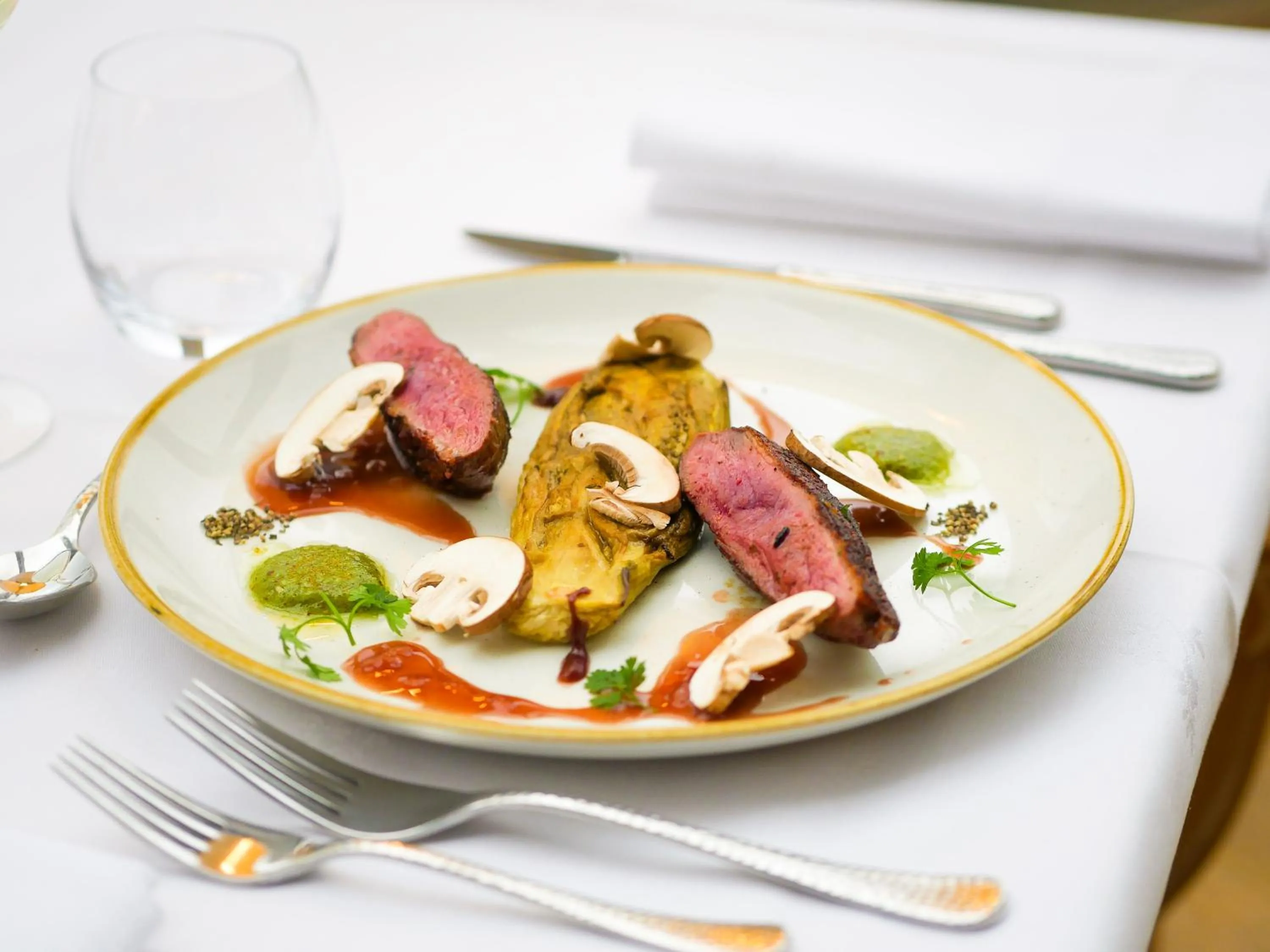 Food in Domaine des Dryades