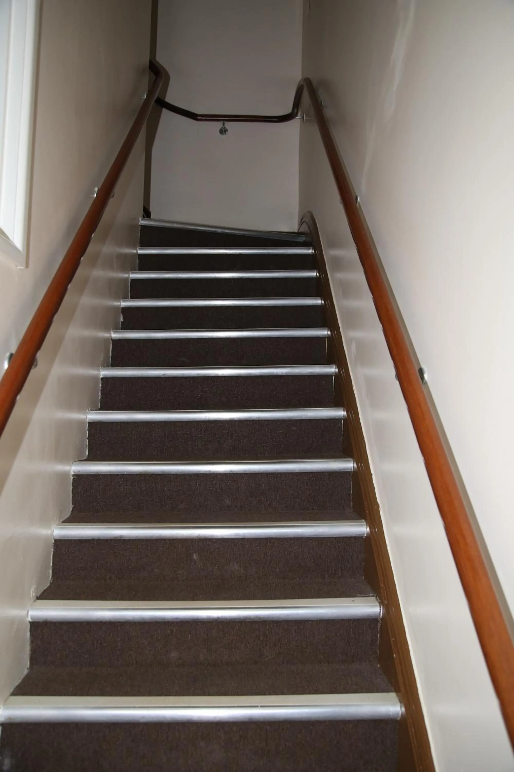 Property building in A Gosport Inn - Free Private Parking