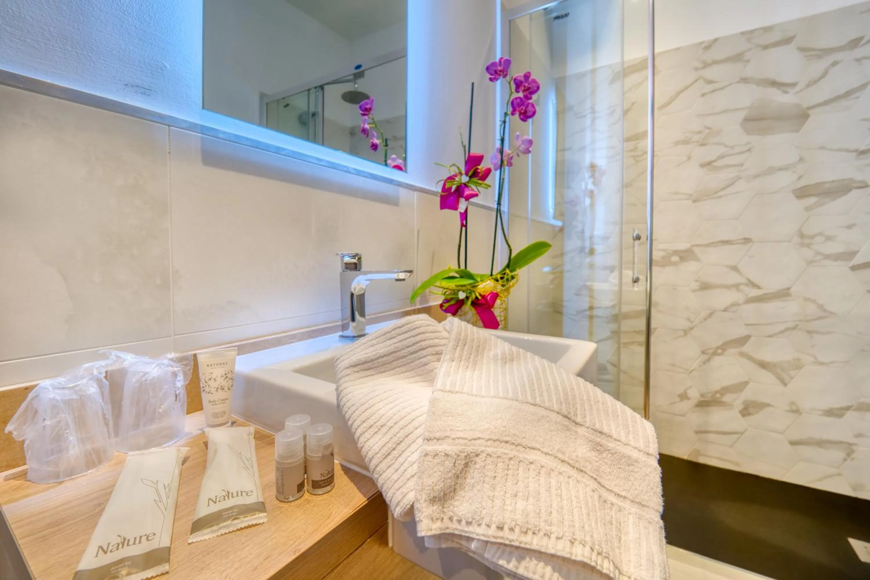 Shower in Boutique Hotel Bramante & SPA