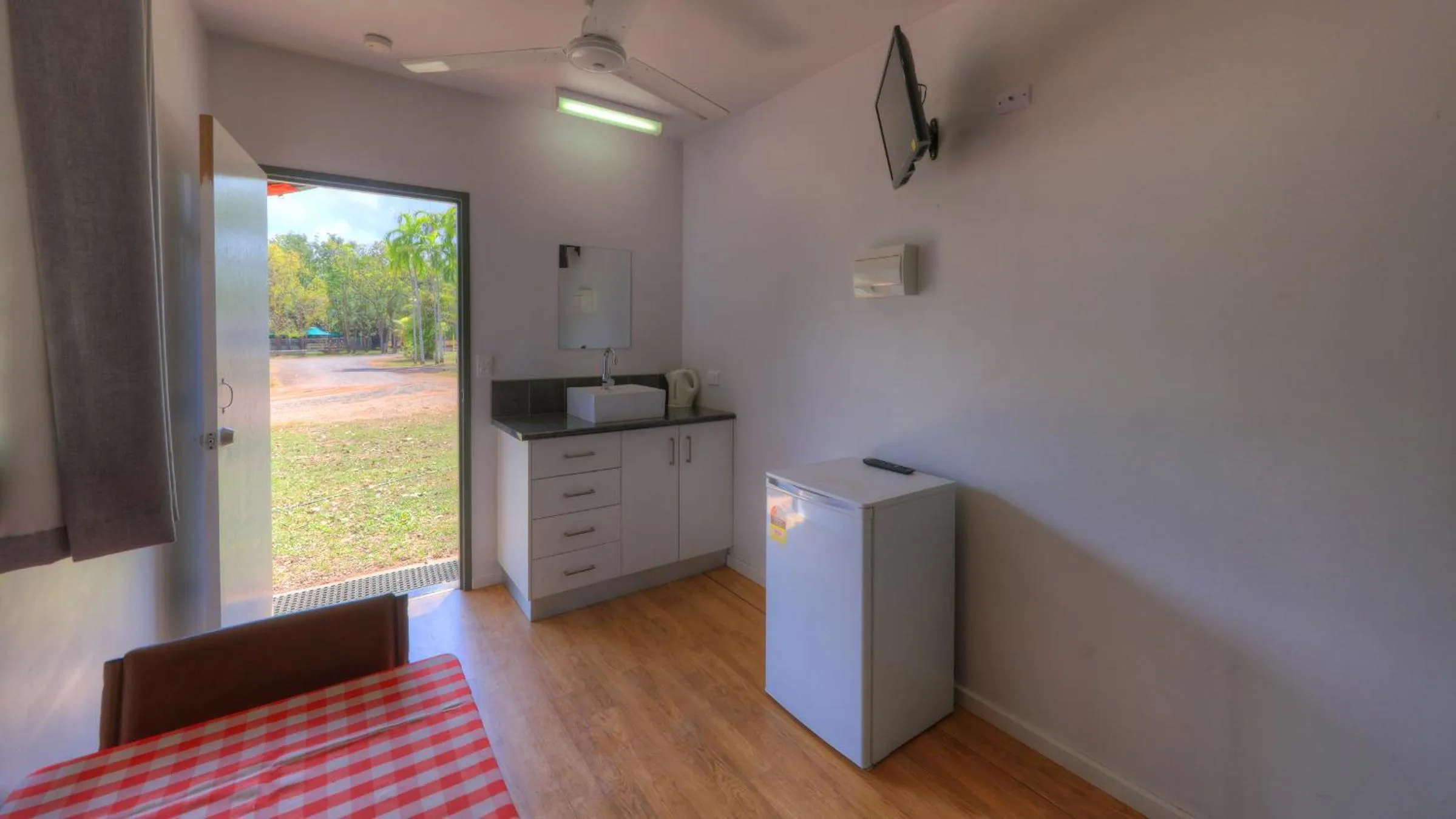 Coffee/tea facilities in Batchelor Holiday Park
