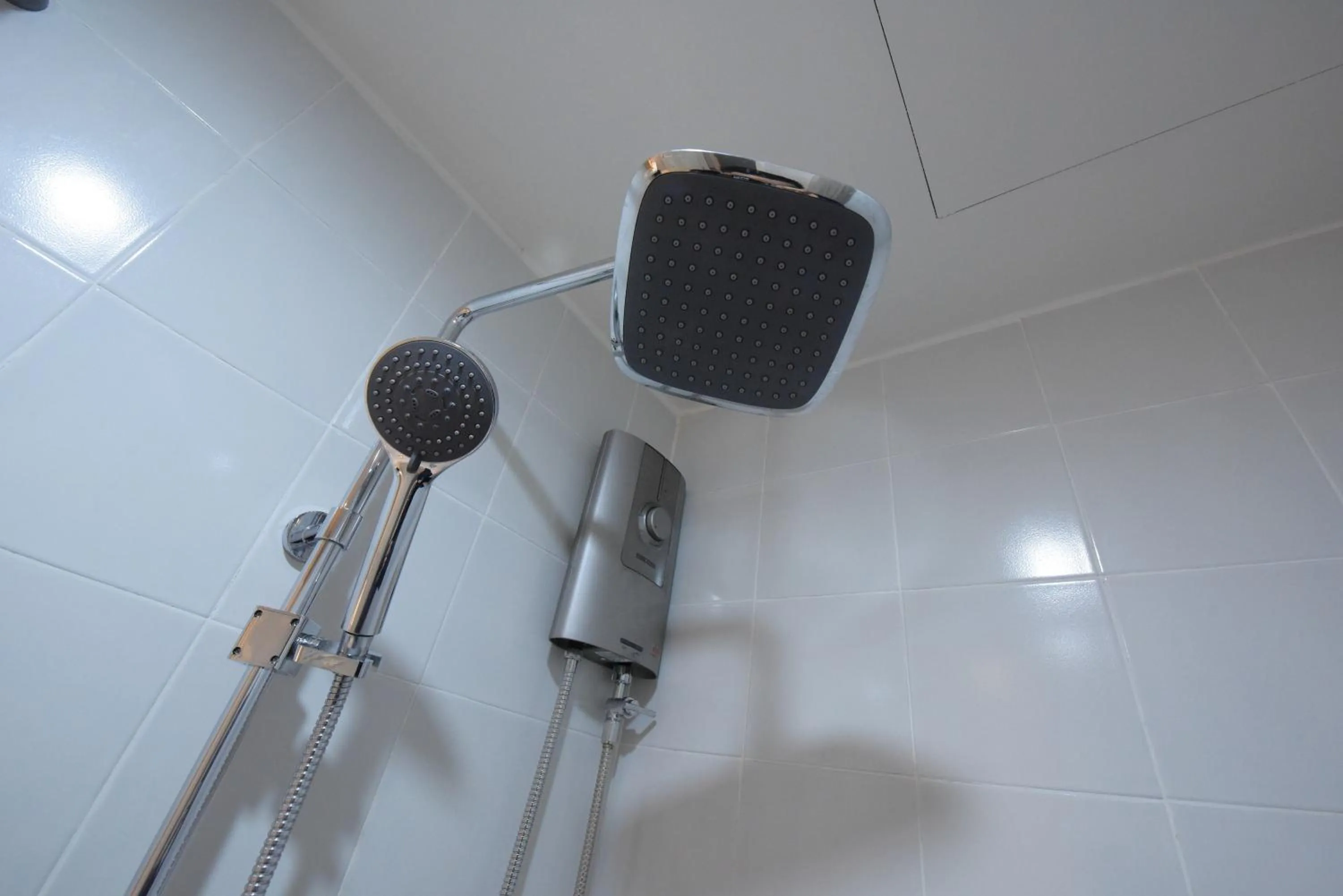 Shower in Mont Place Donmuang