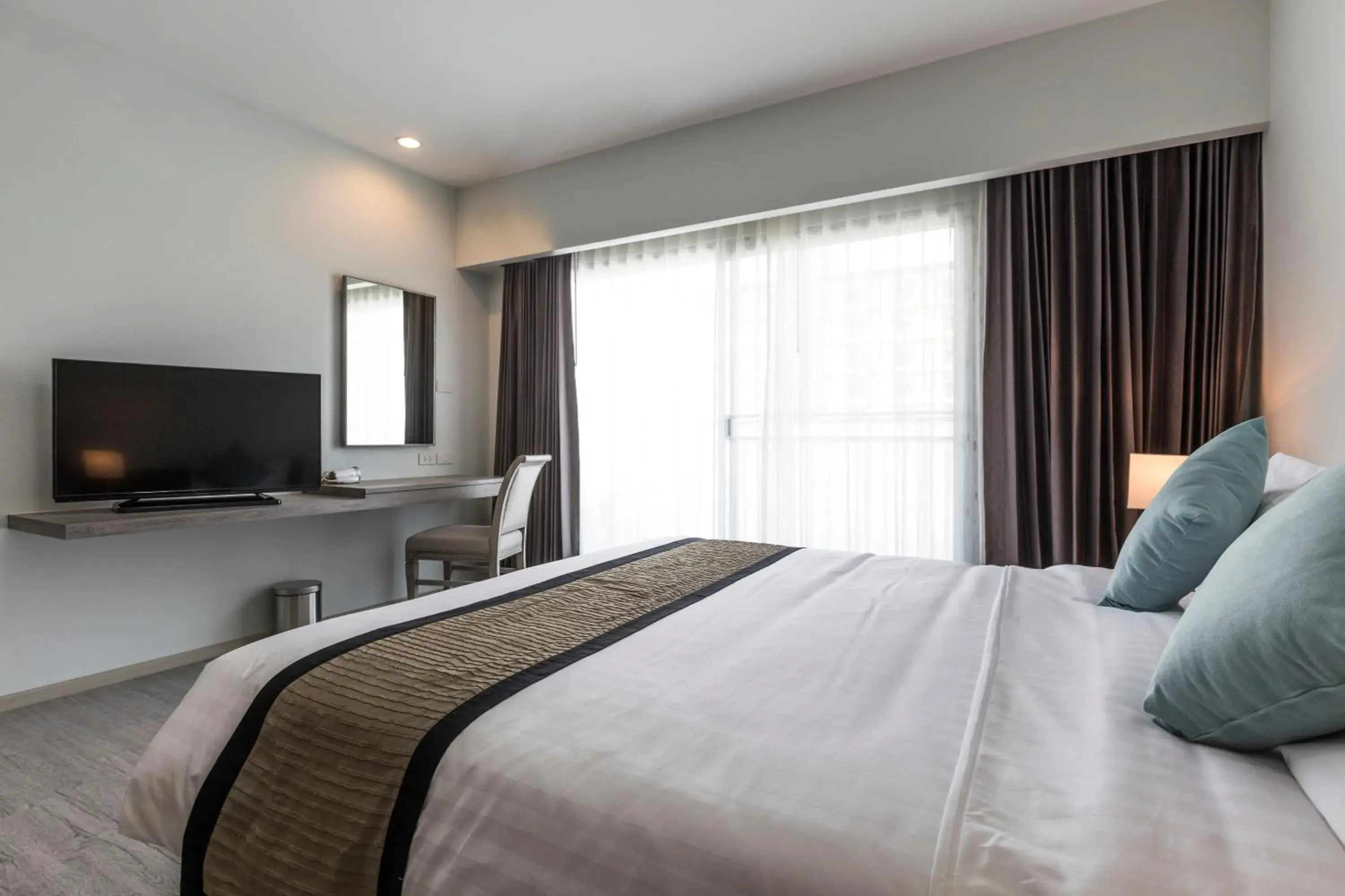Deluxe Double or Twin Room in Kantary Hotel And Serviced Apartment, Amata, Bangpakong Deluxe Double or Twin Room in Kantary Hotel And Serviced Apartment, Amata, Bangpakong