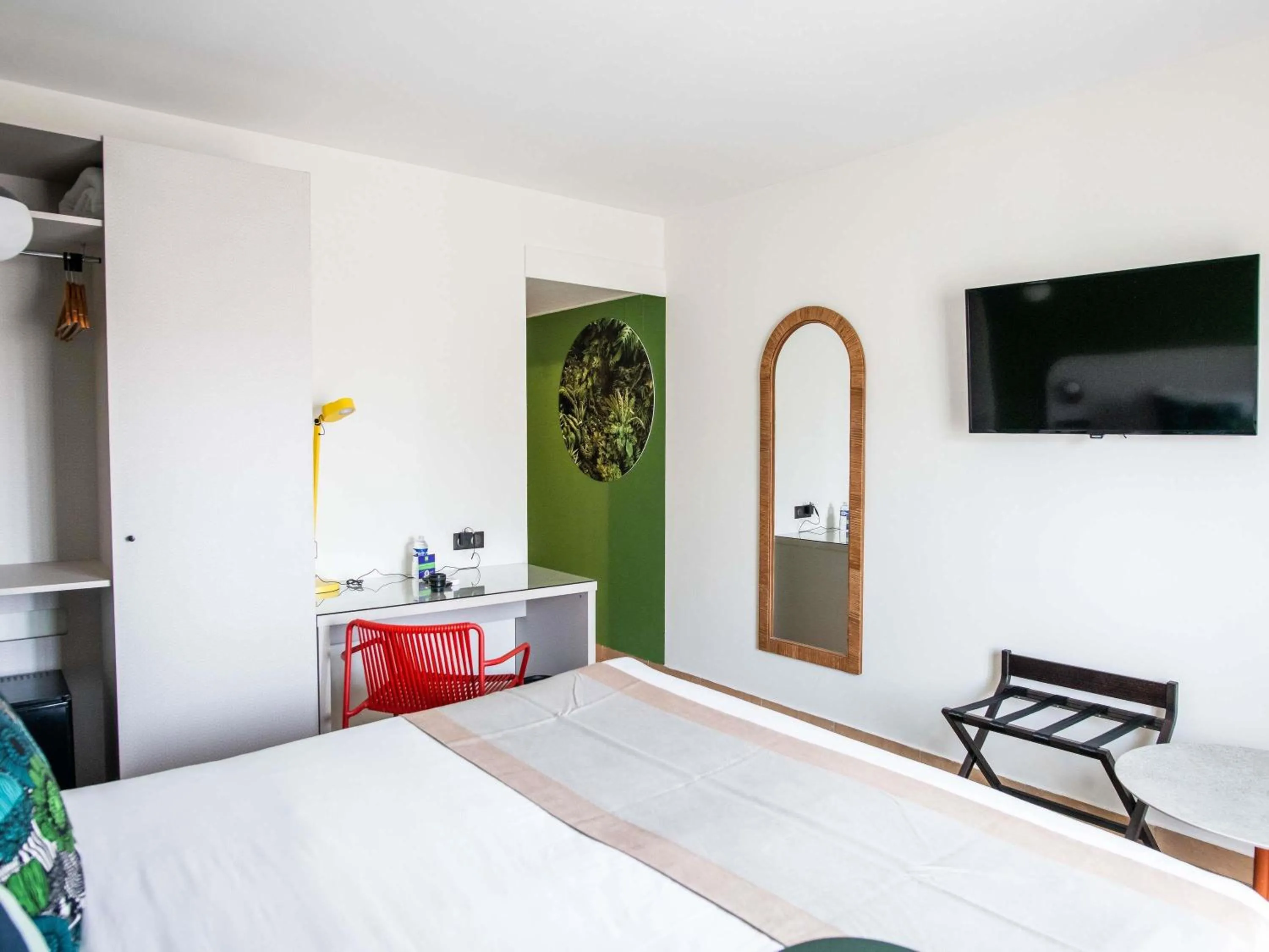 Bedroom, Bed in Ibis Styles Cayenne Centre Amazonia