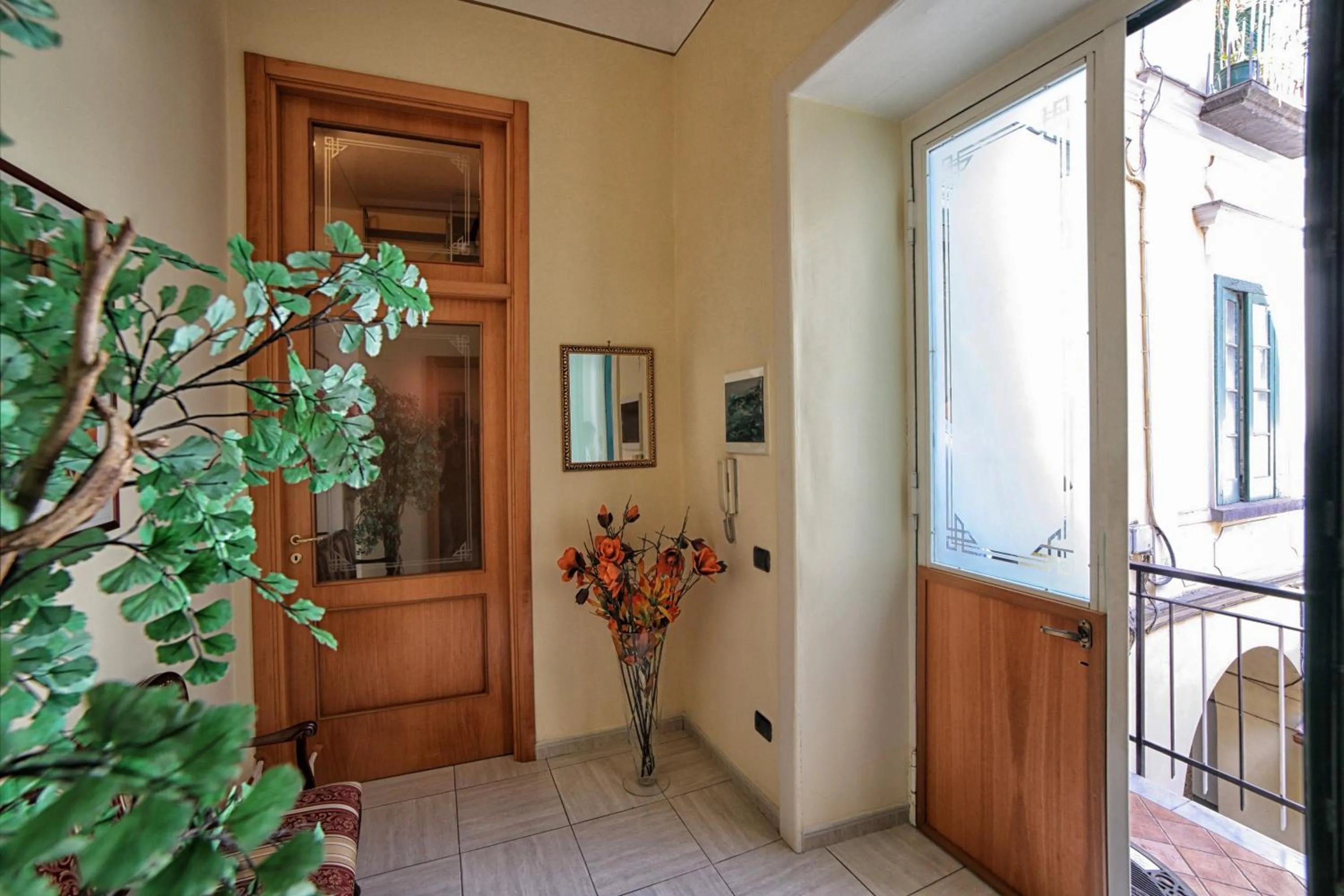 Facade/entrance in La Corte