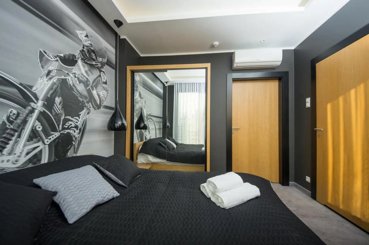 Bedroom, Bed in Apartamenty D20