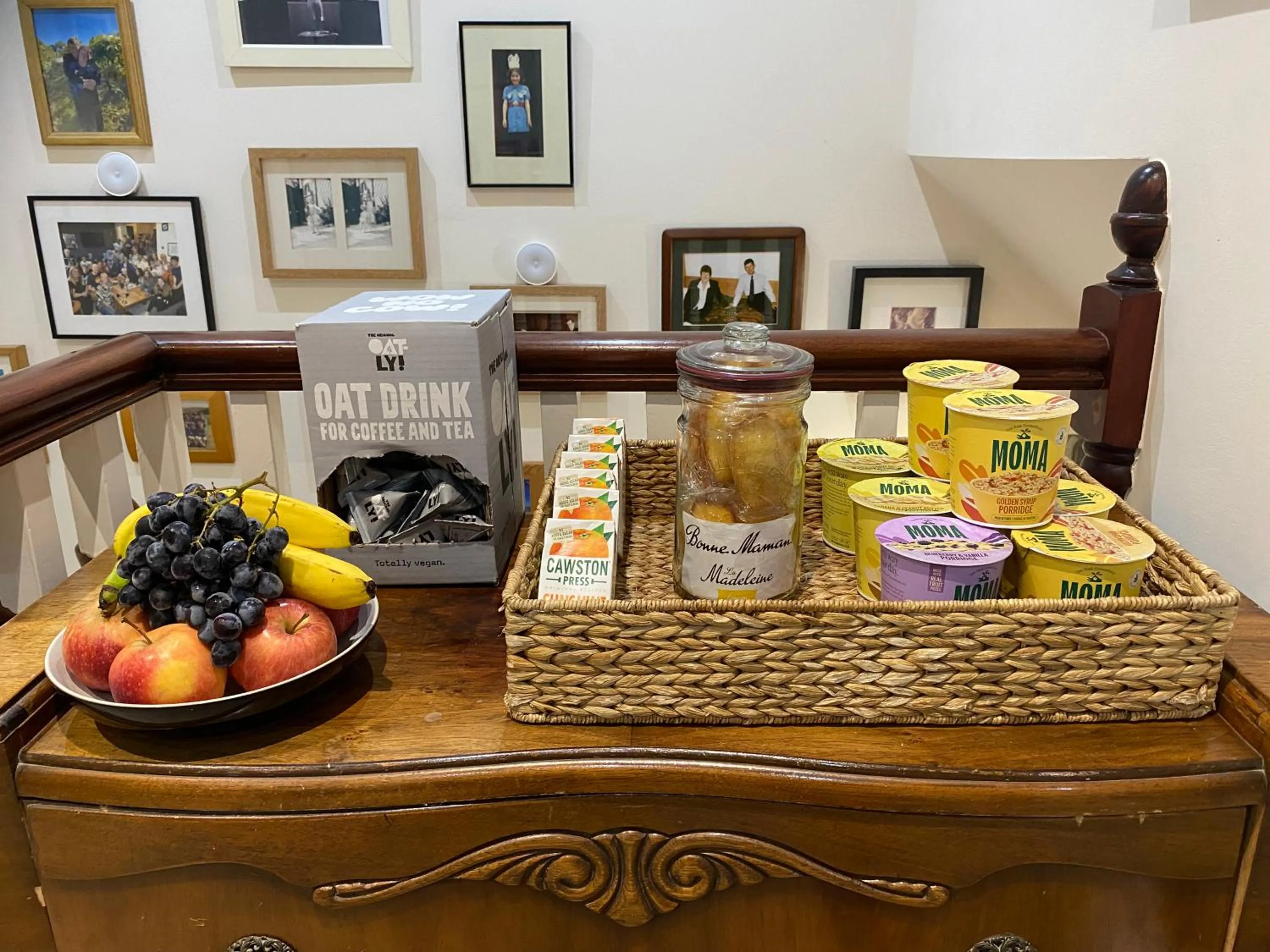 Breakfast in Mooredge Guest House