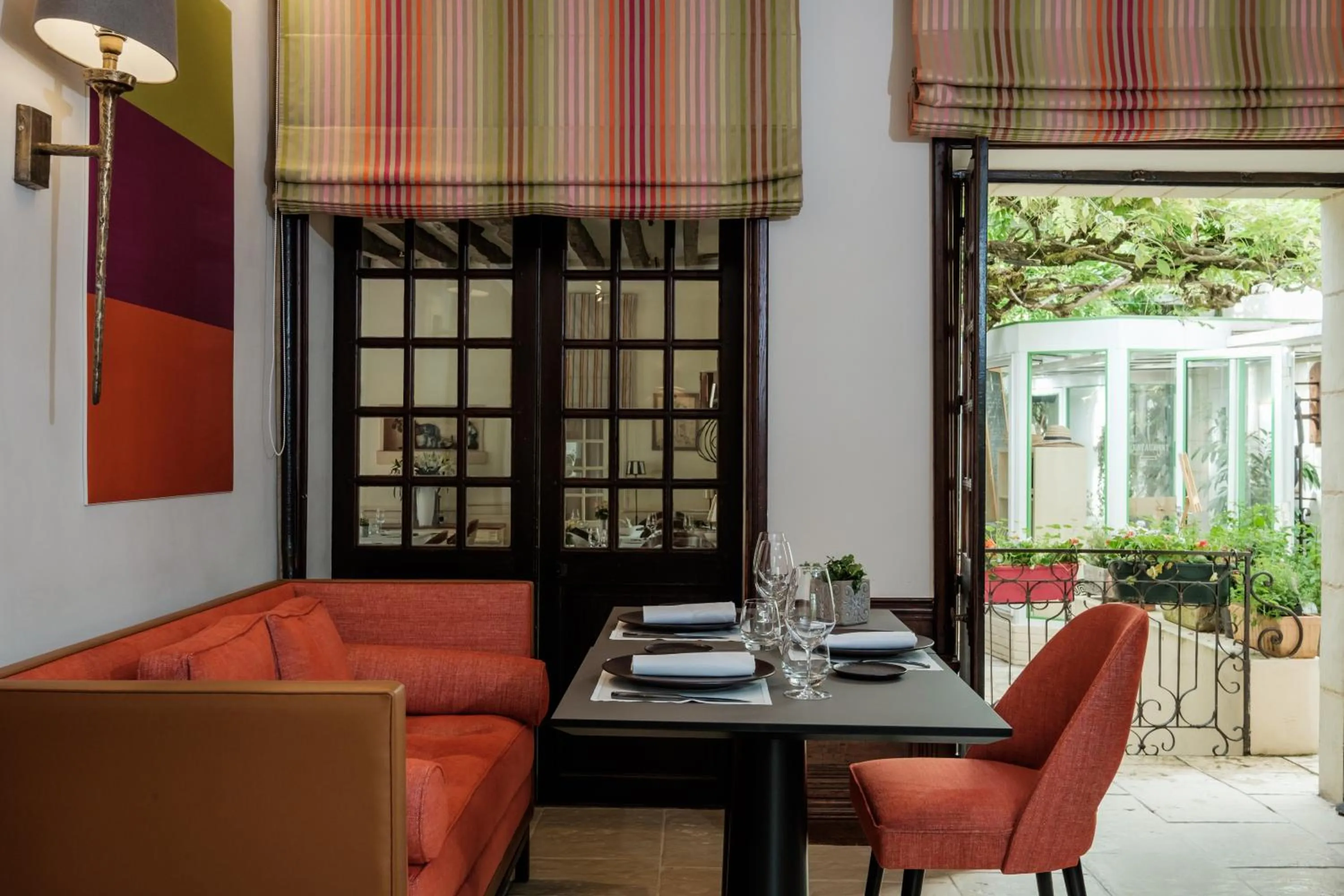 Dining area in Auberge du Bon Laboureur Chenonceaux