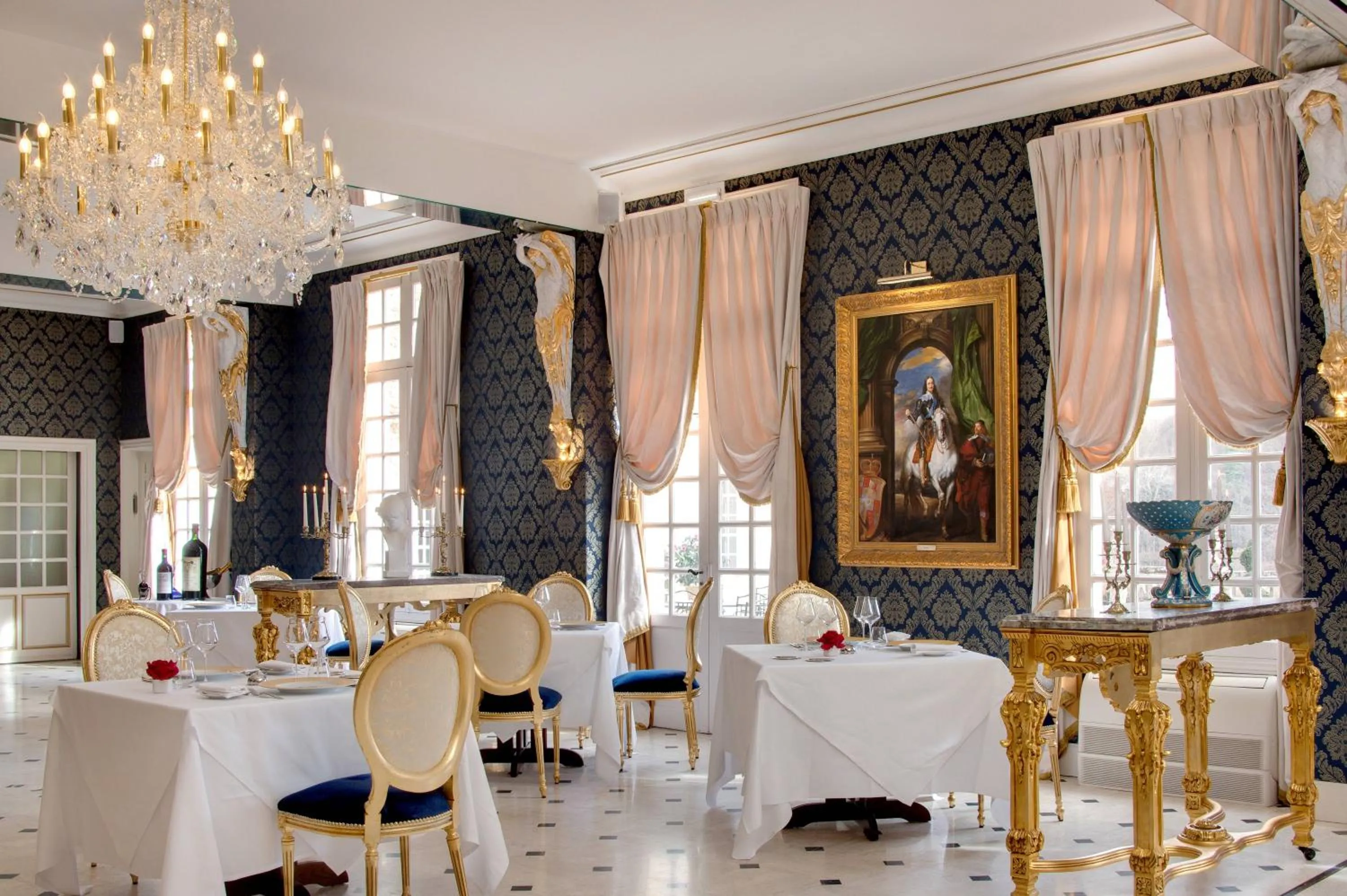 Restaurant/places to eat in Château De Beauvois - La Maison Younan