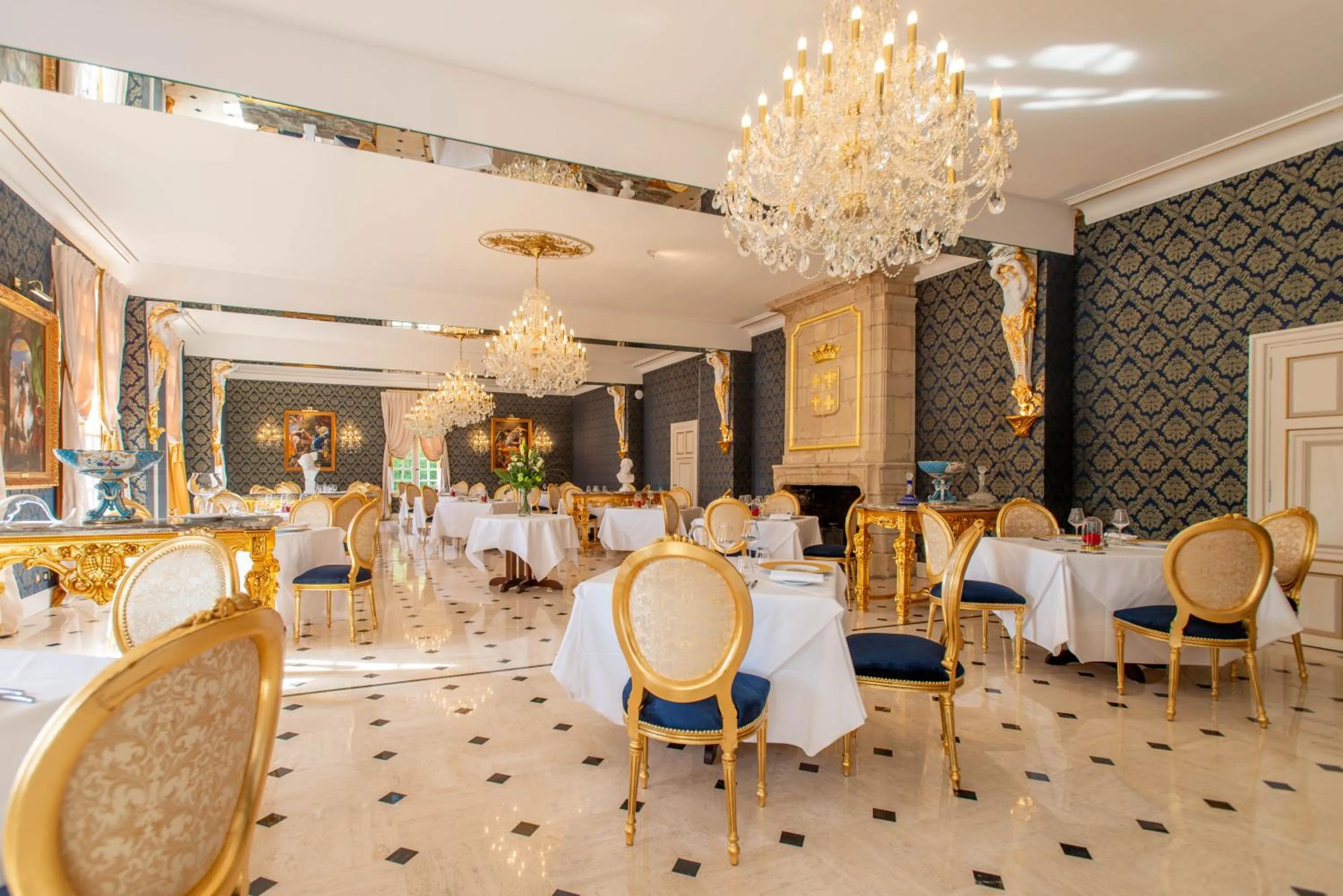 Restaurant/places to eat in Château De Beauvois - La Maison Younan